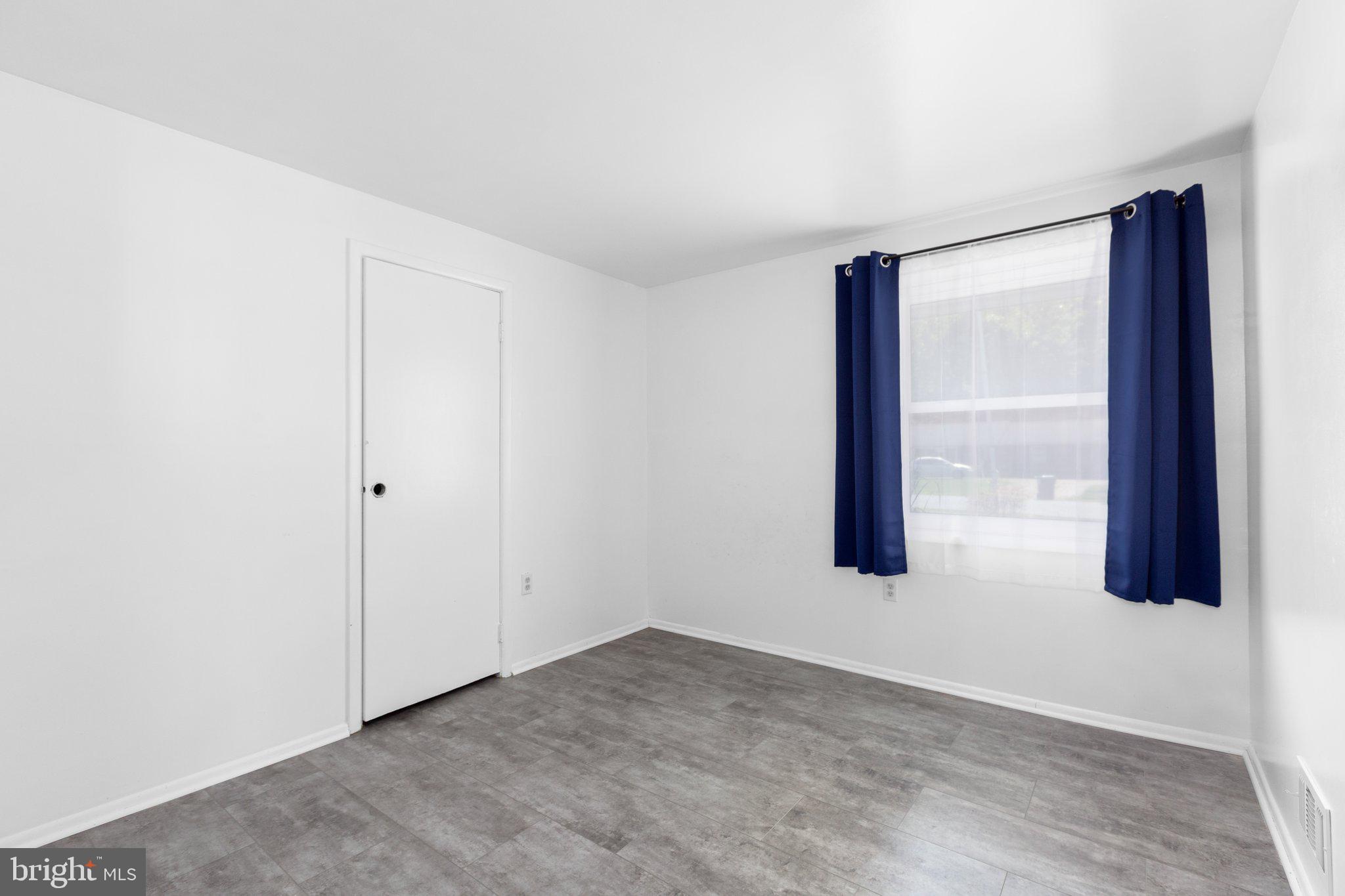 WAVERLY VILLAGE - Residential