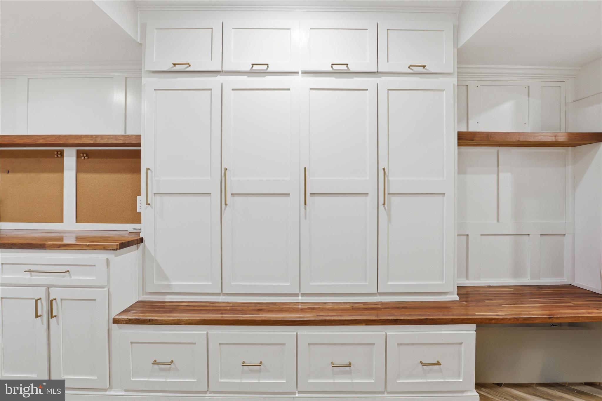 THE CHASE - Residential