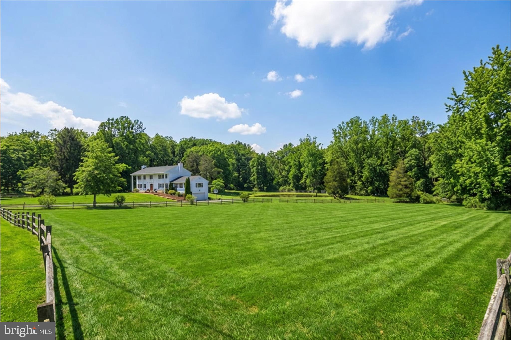 THE CHASE - Residential