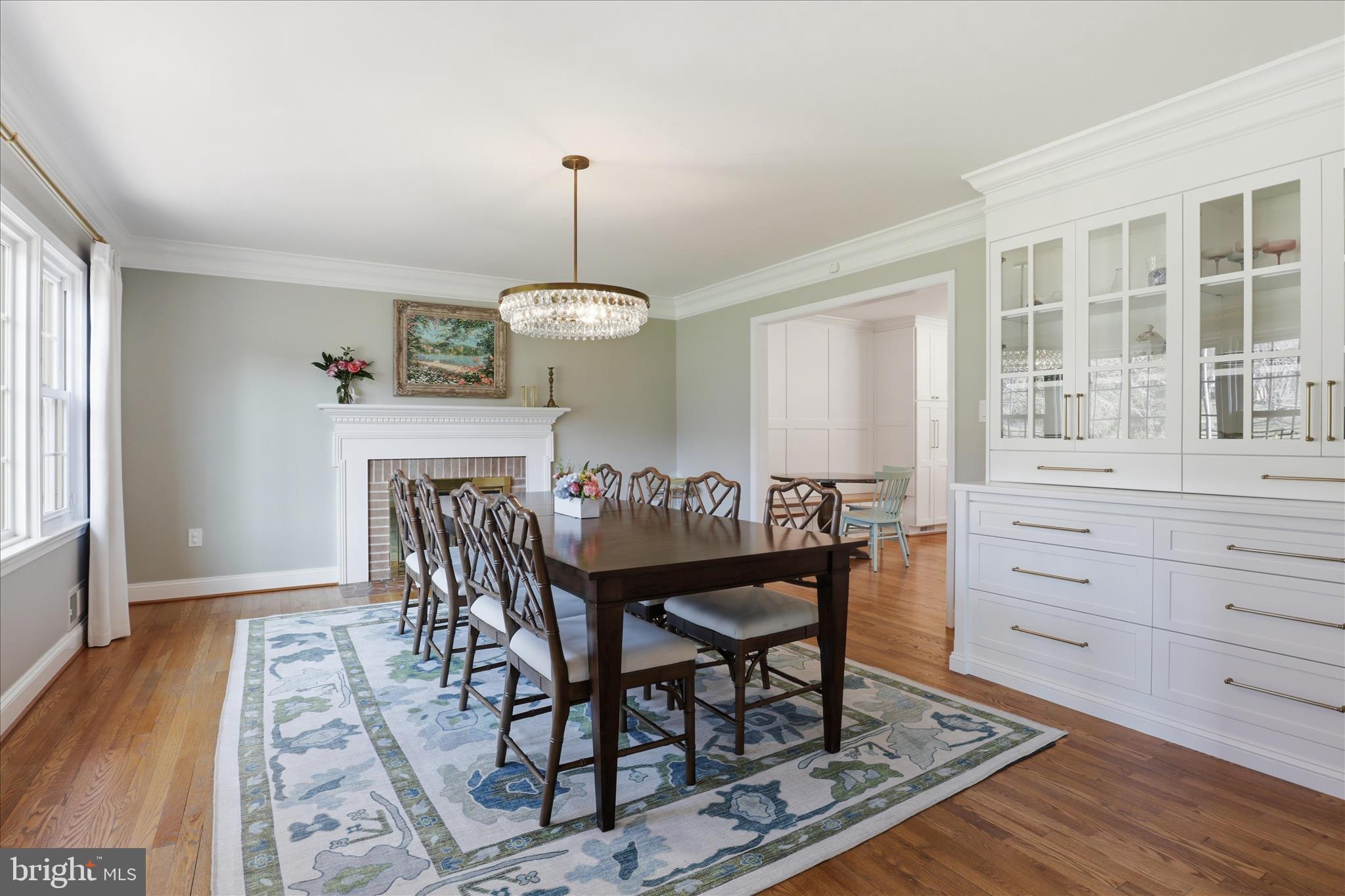 THE CHASE - Residential