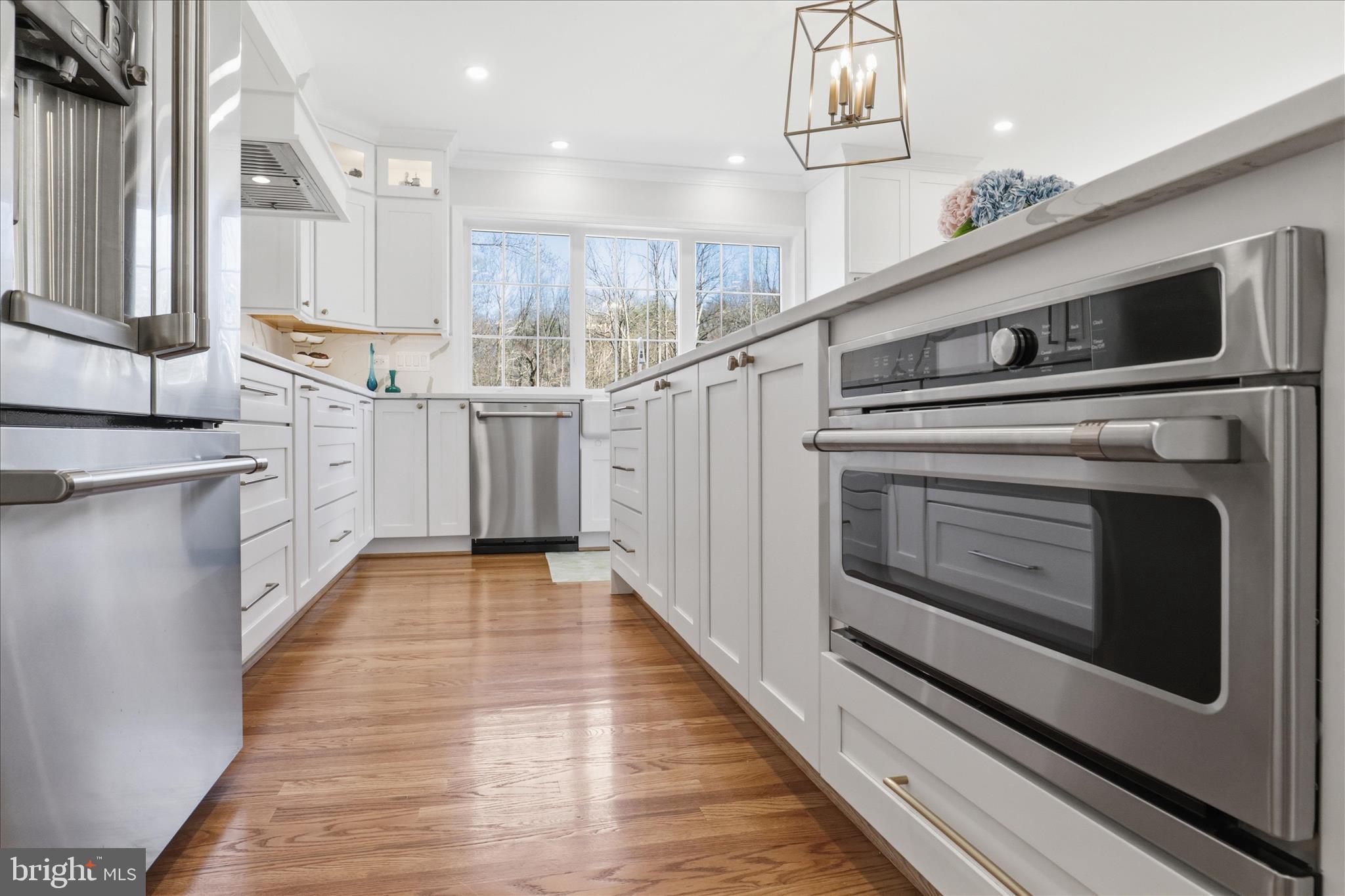 THE CHASE - Residential