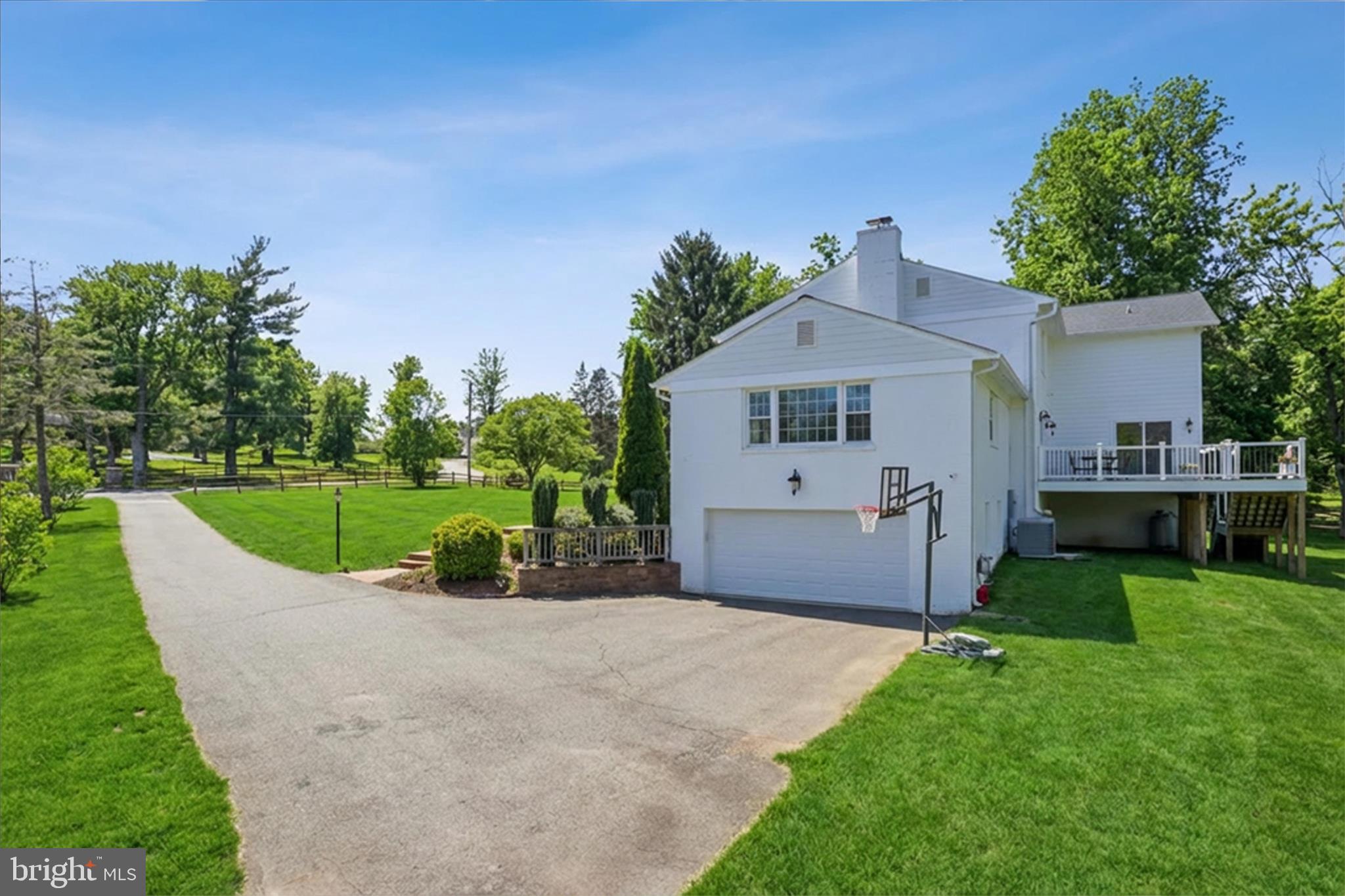 THE CHASE - Residential