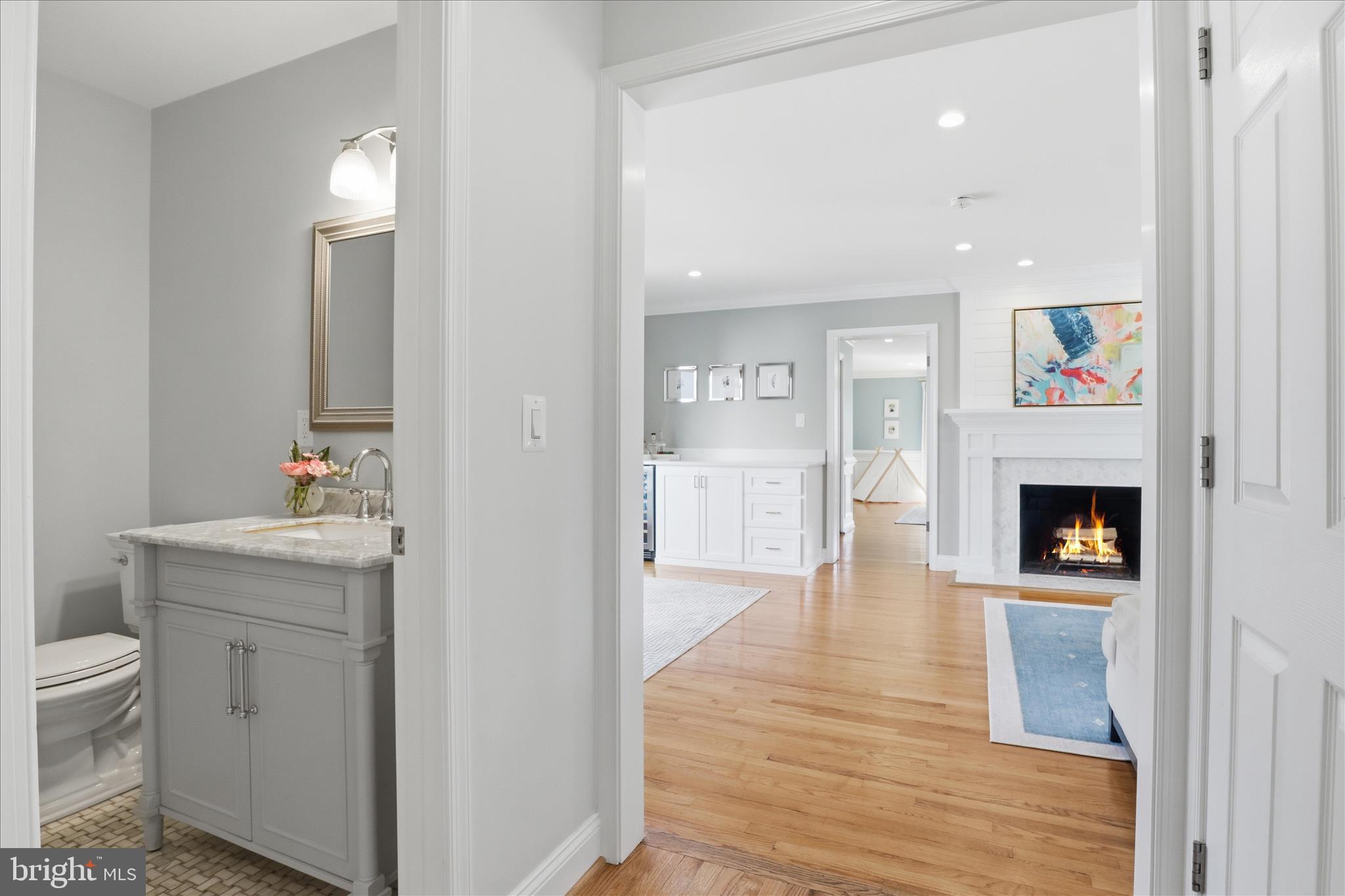 THE CHASE - Residential