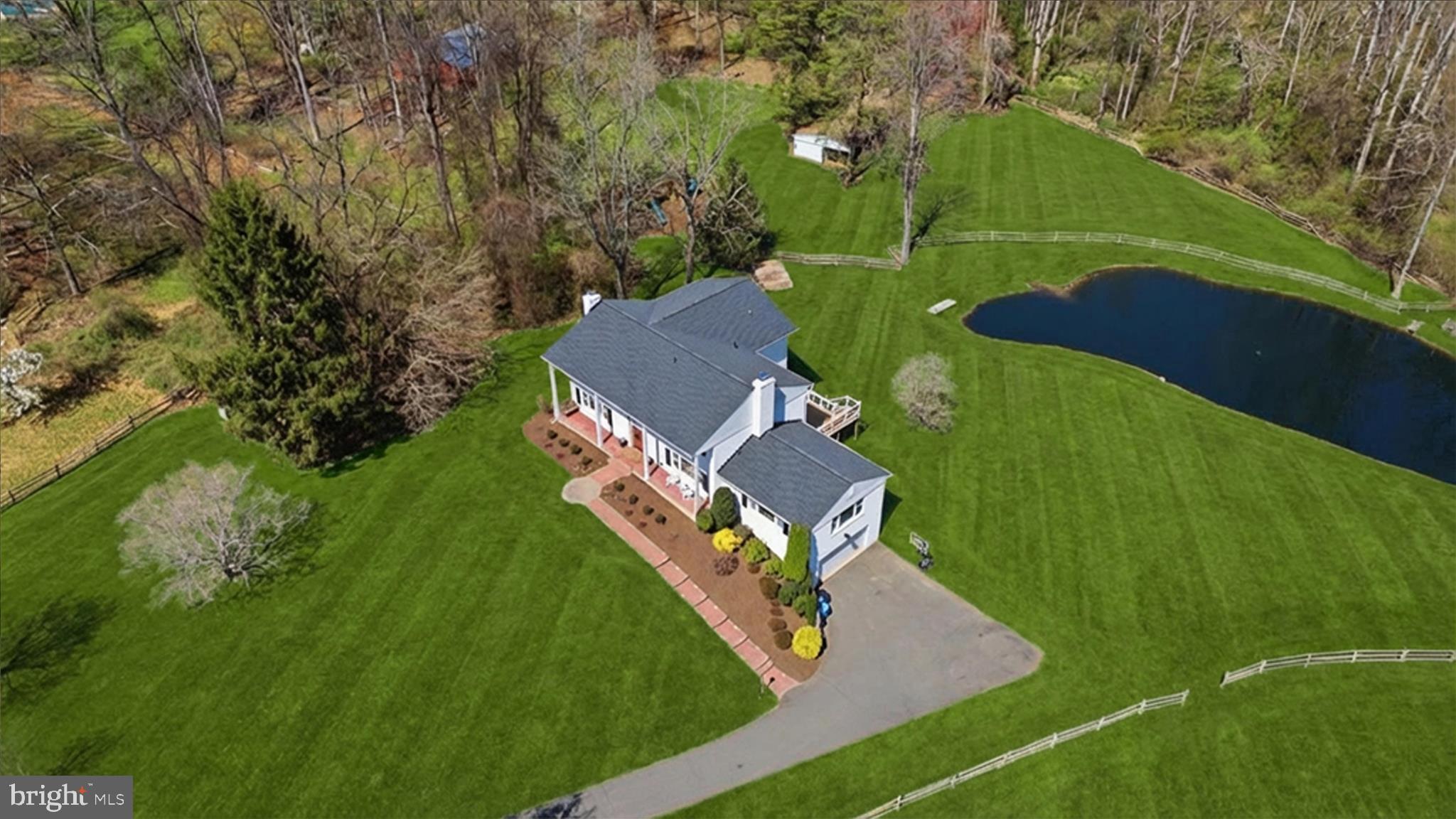 THE CHASE - Residential