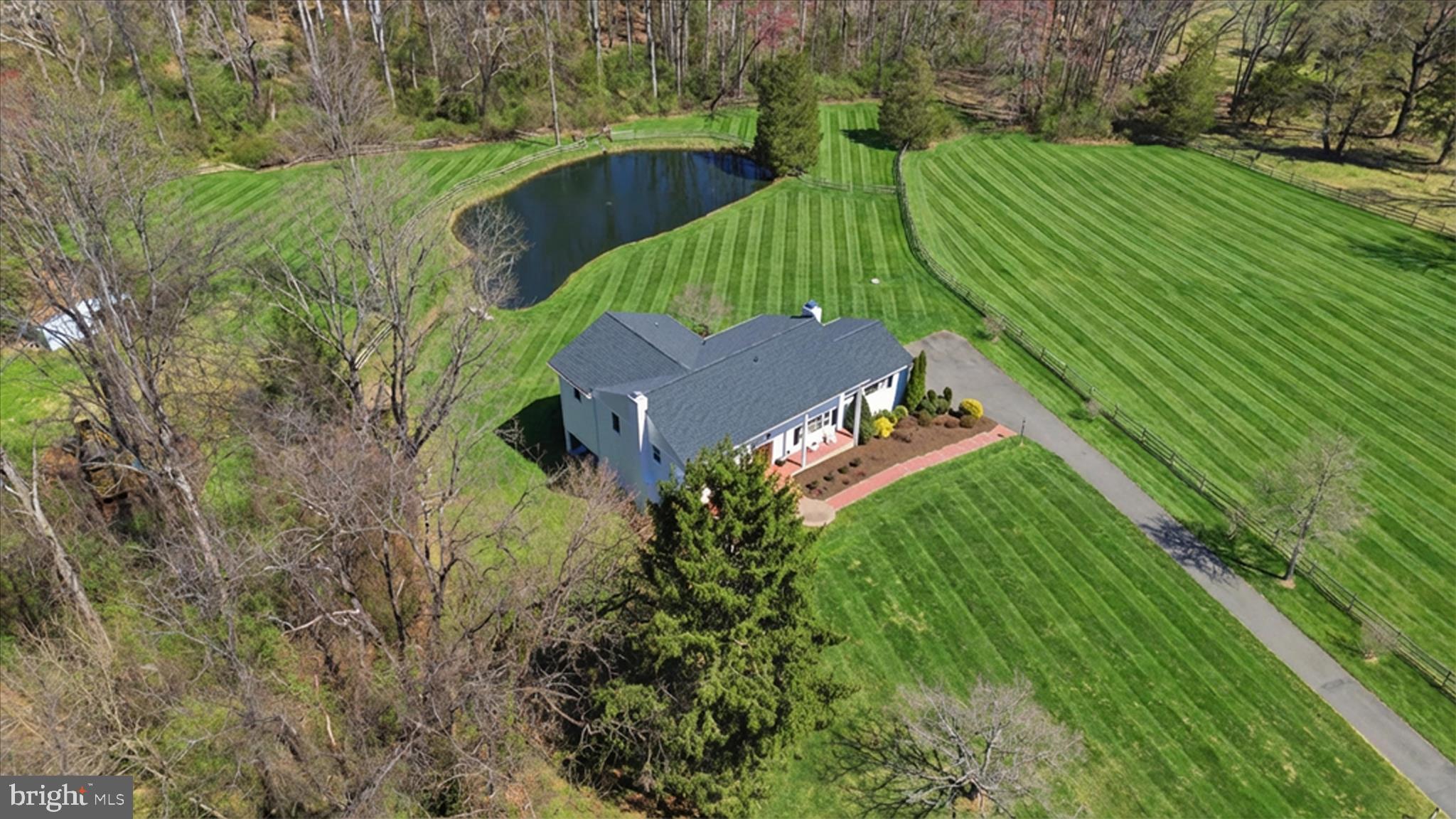 THE CHASE - Residential