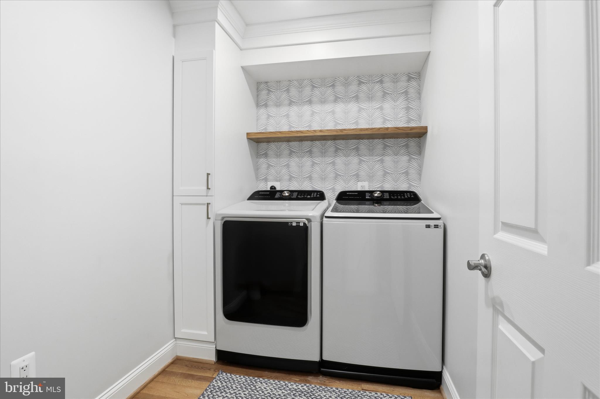 THE CHASE - Residential