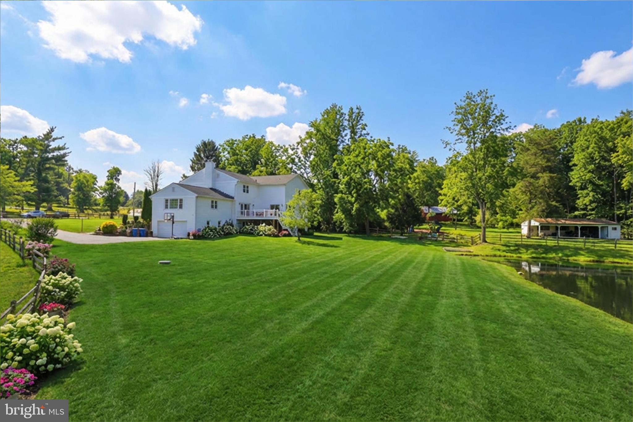 THE CHASE - Residential