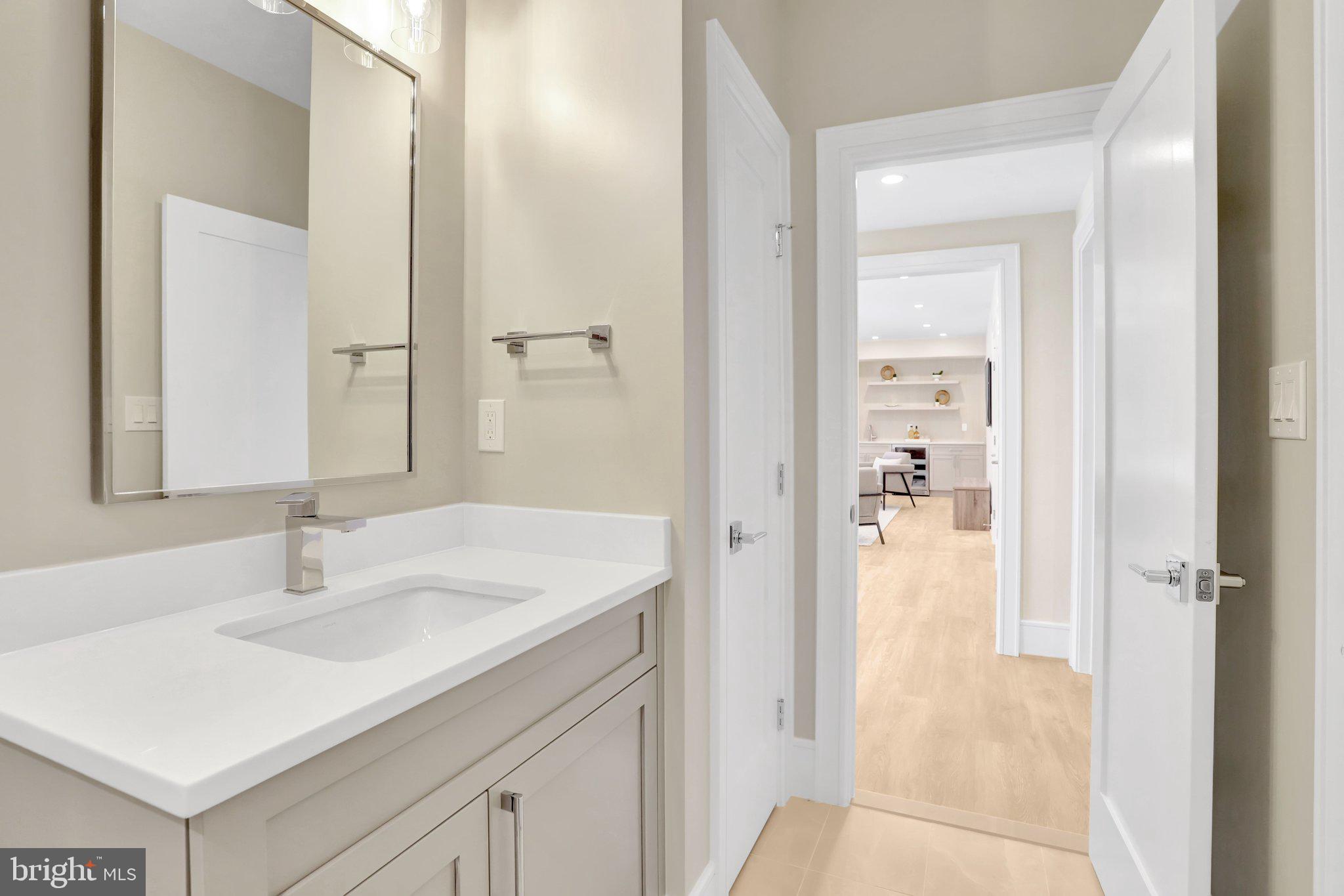 GLENCARLYN - Residential