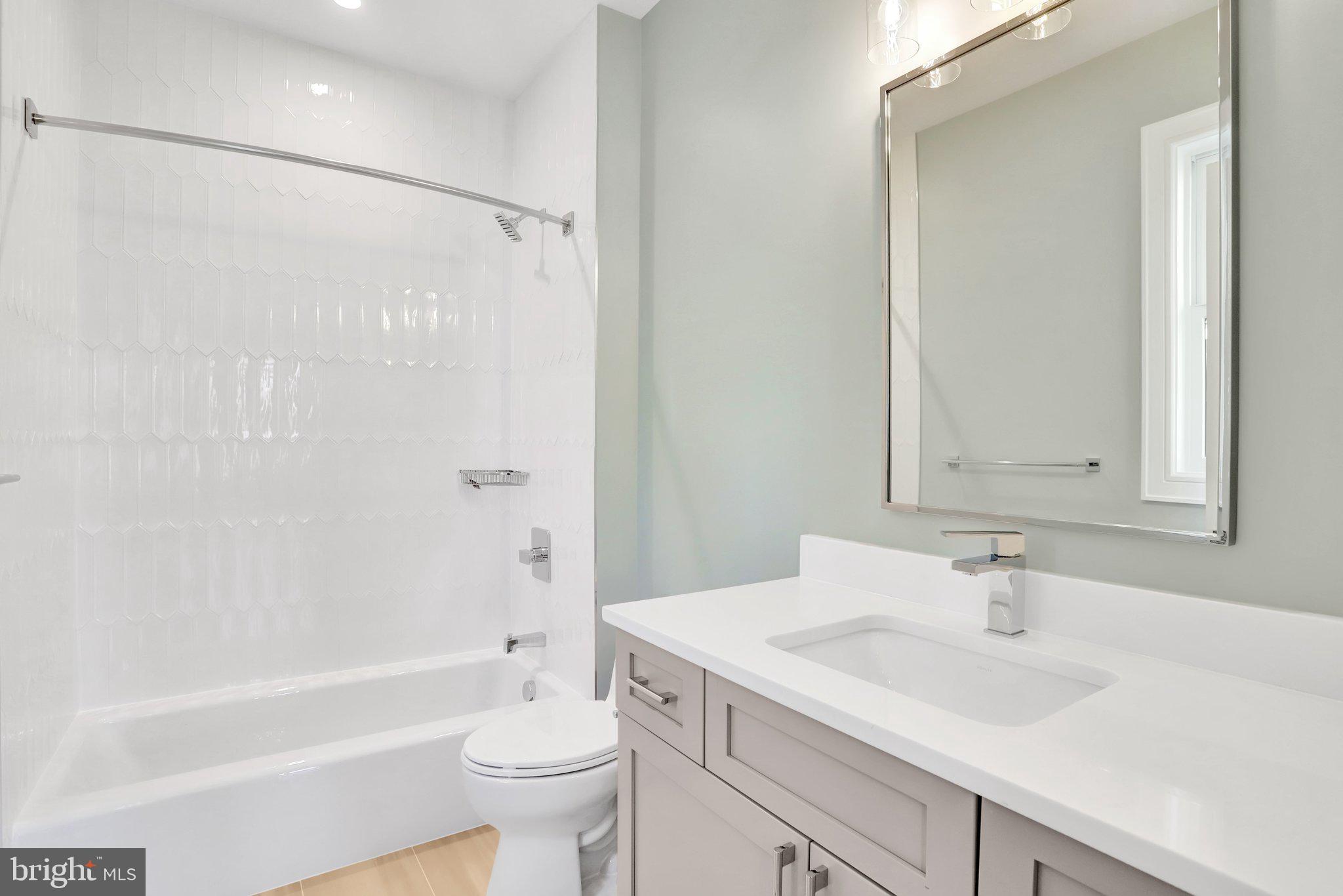 GLENCARLYN - Residential