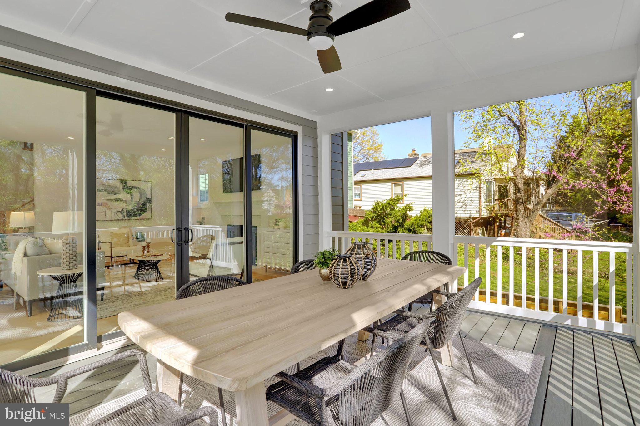 GLENCARLYN - Residential