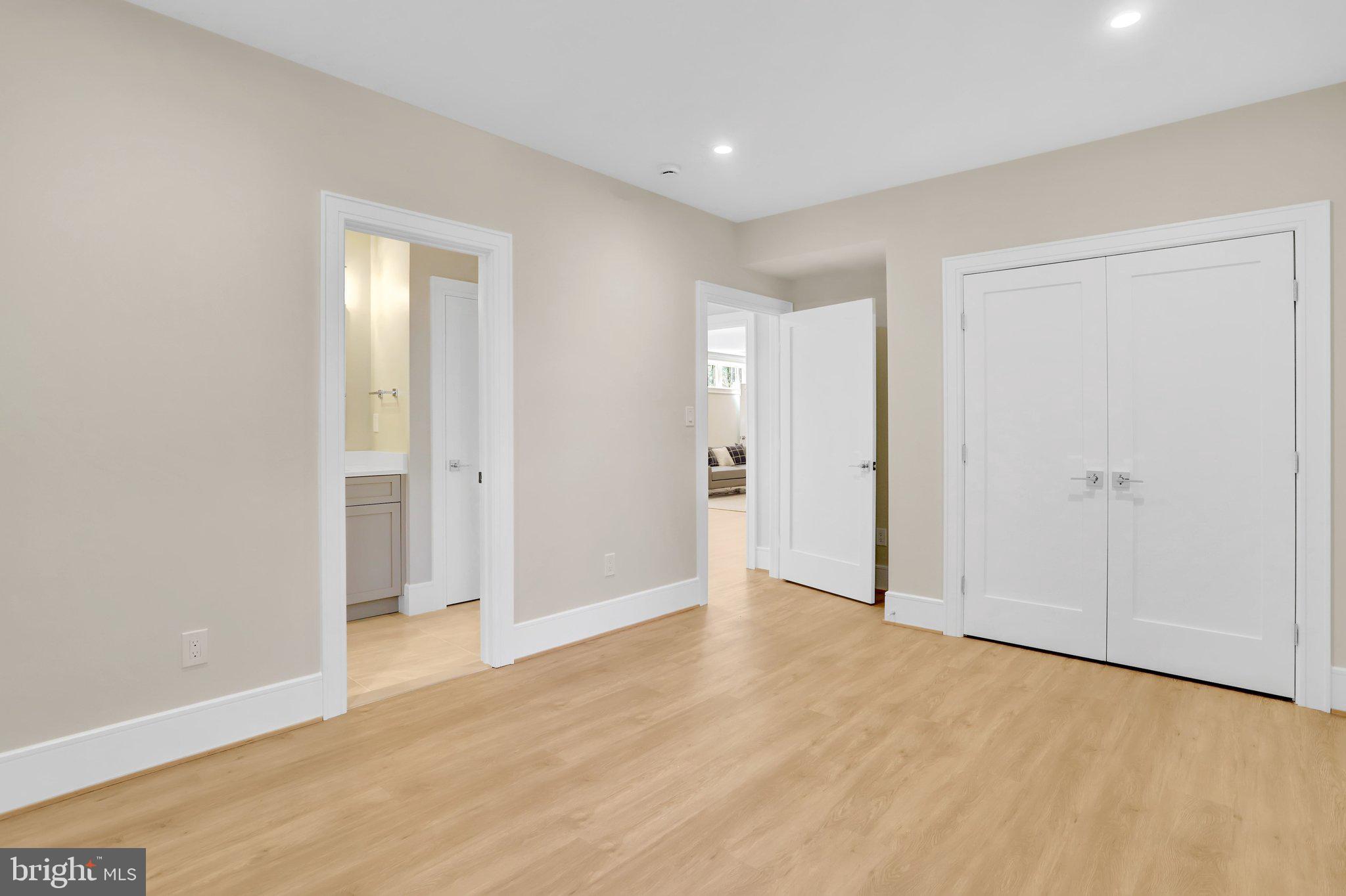 GLENCARLYN - Residential