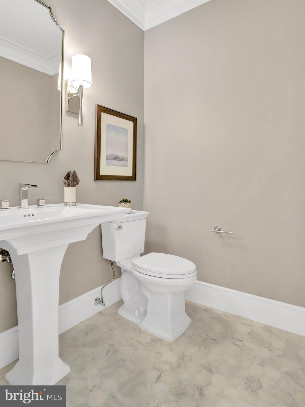 GLENCARLYN - Residential