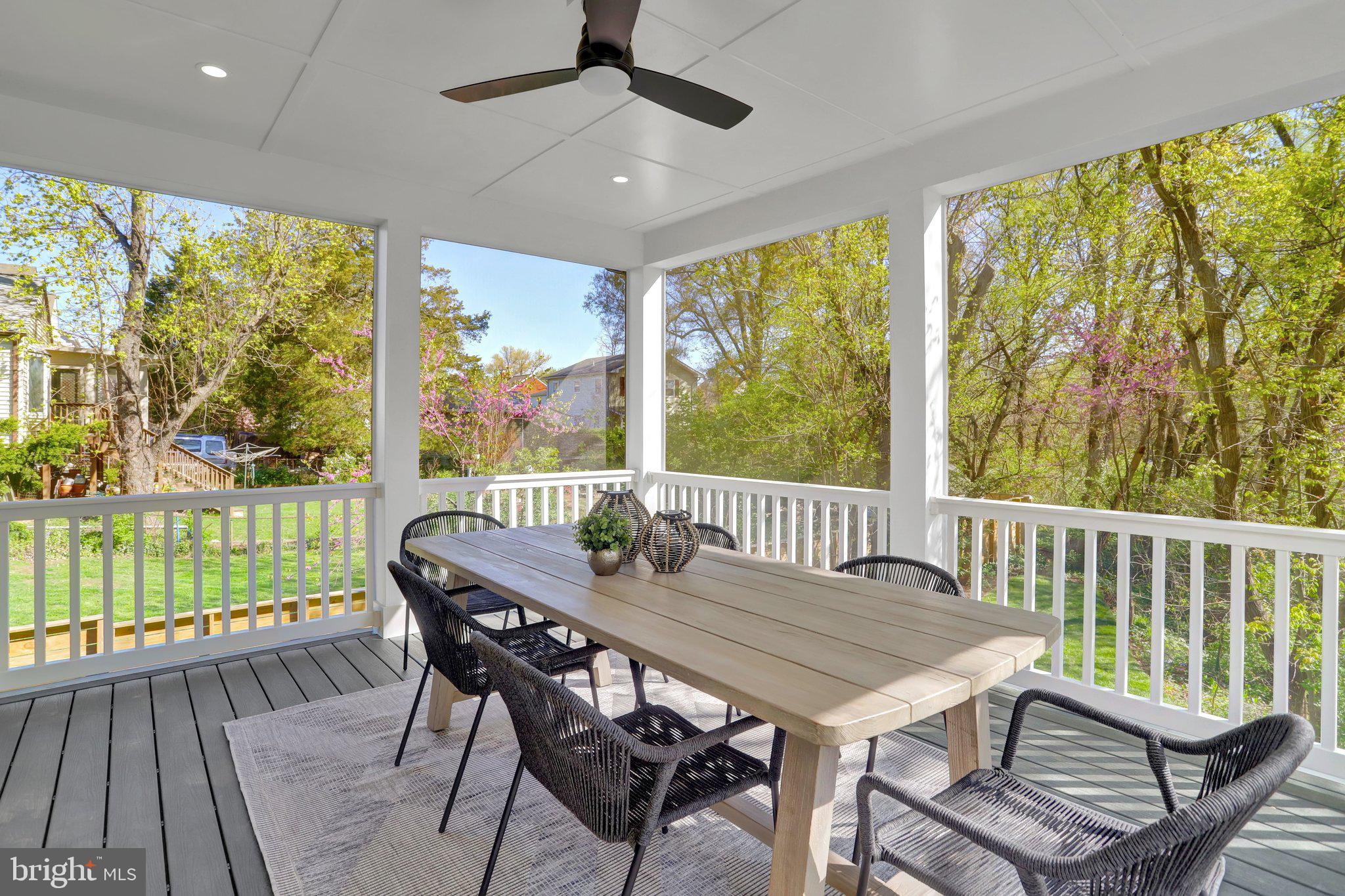 GLENCARLYN - Residential