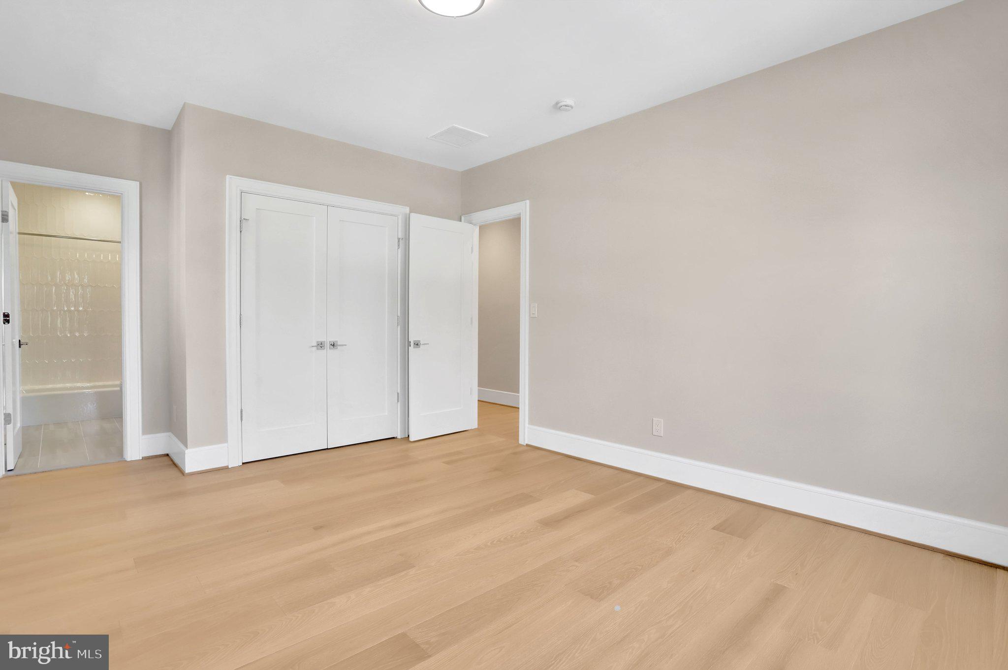 GLENCARLYN - Residential