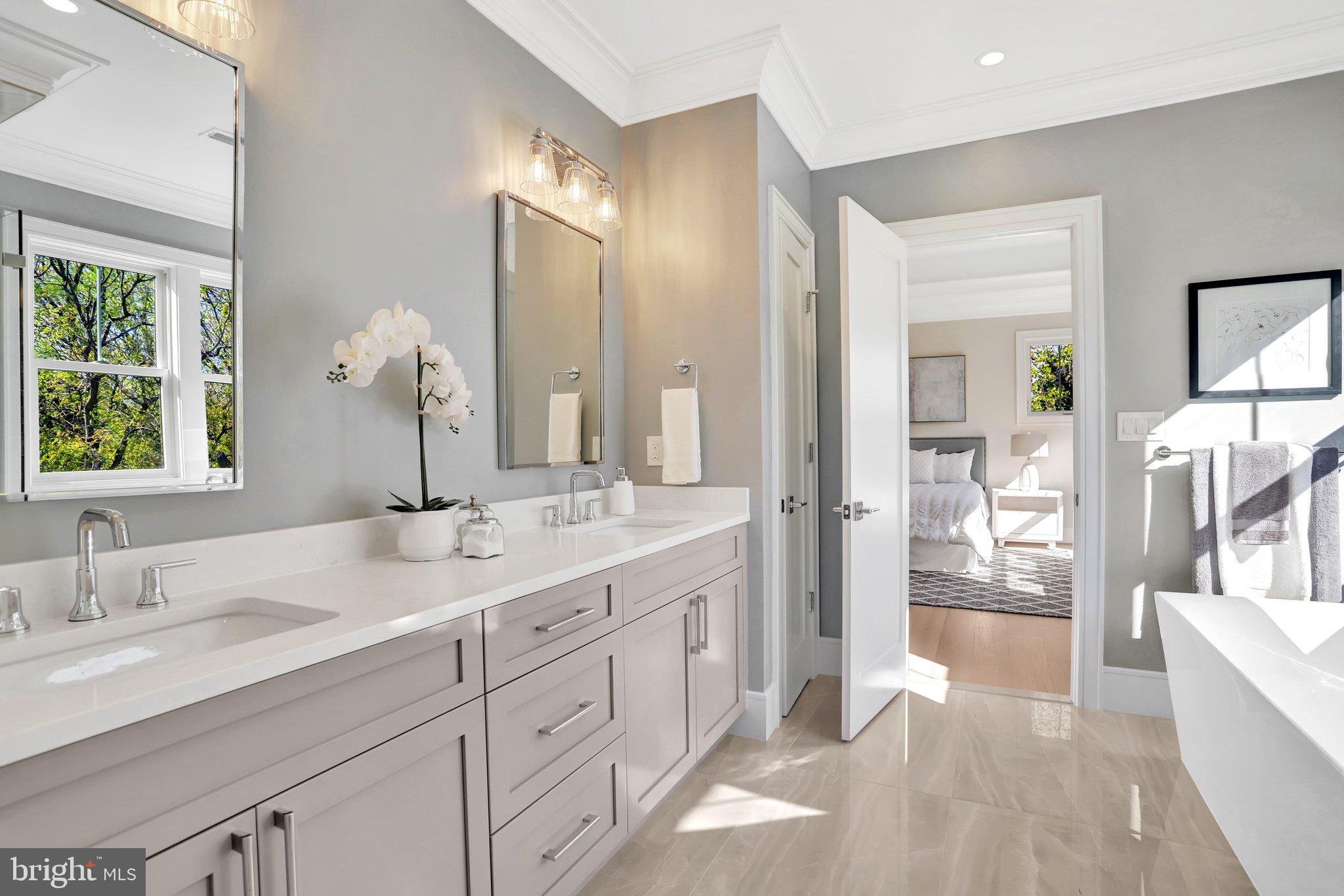 GLENCARLYN - Residential