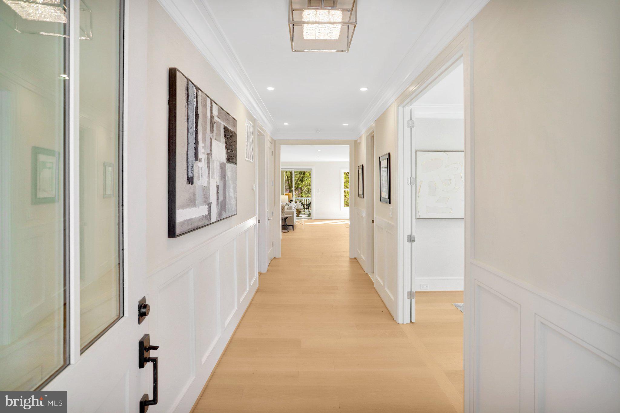 GLENCARLYN - Residential