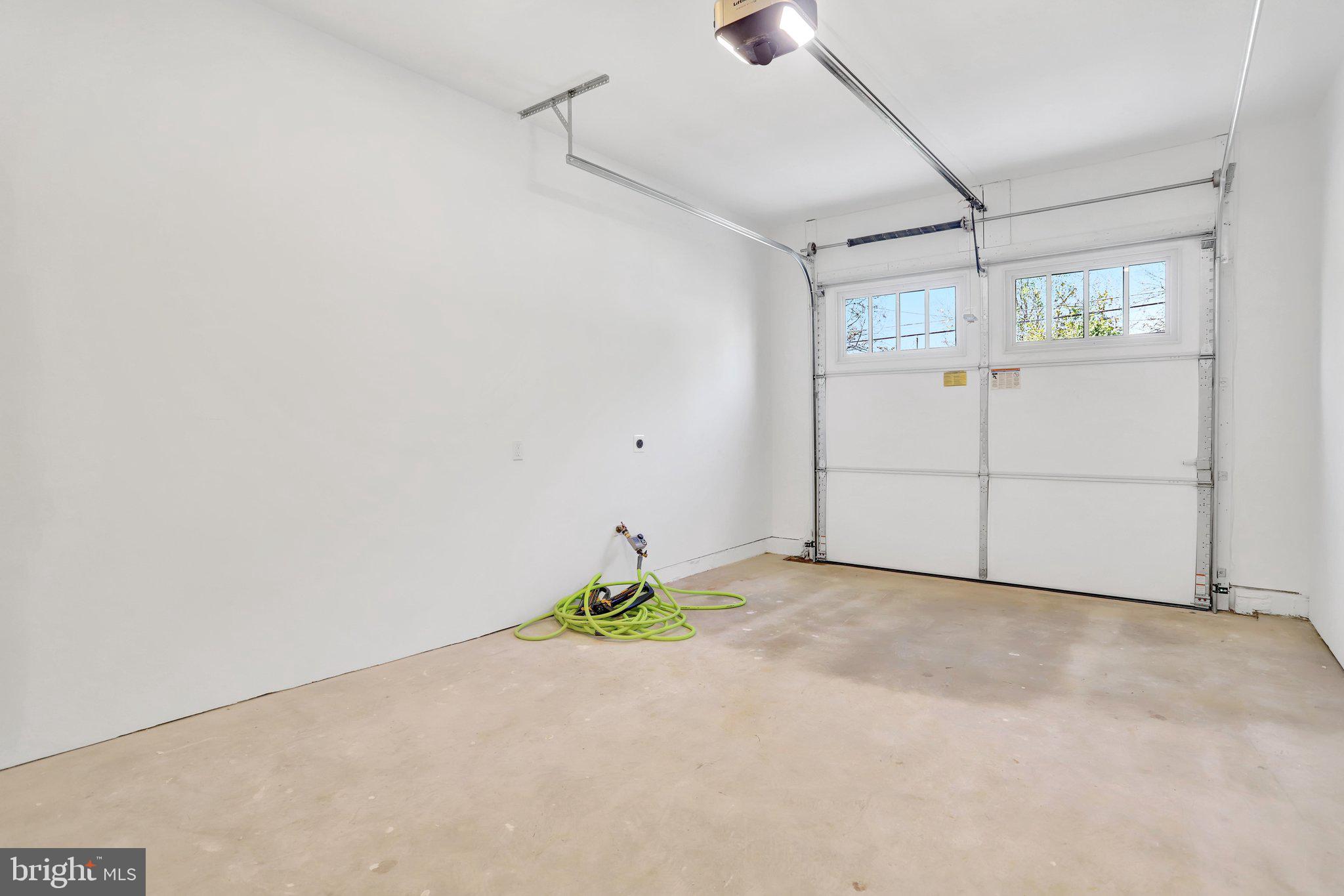 GLENCARLYN - Residential