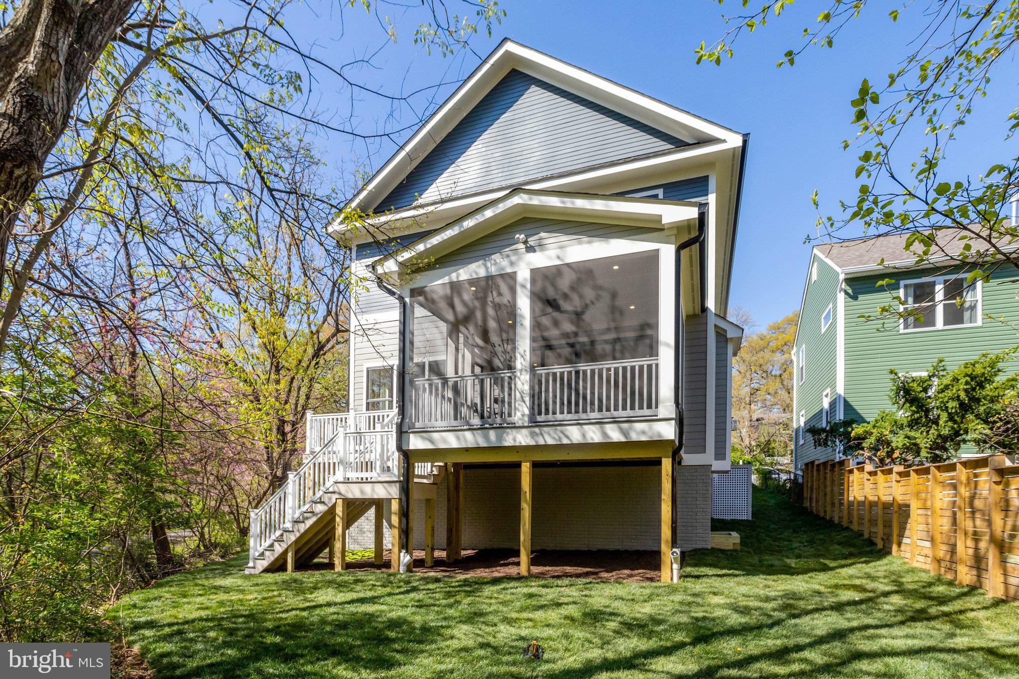 GLENCARLYN - Residential