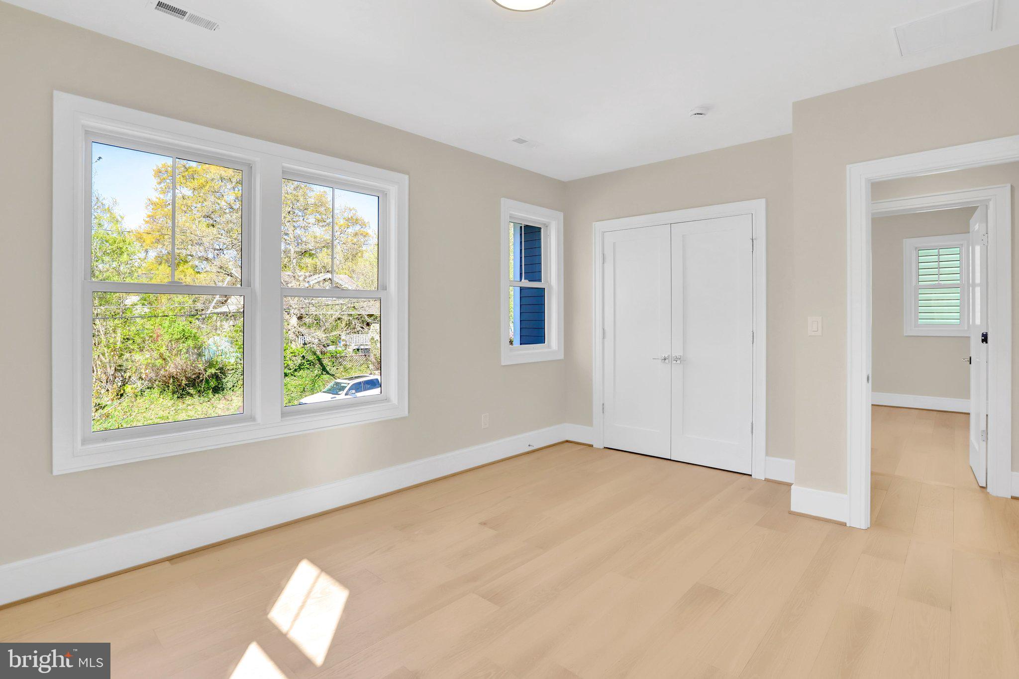 GLENCARLYN - Residential