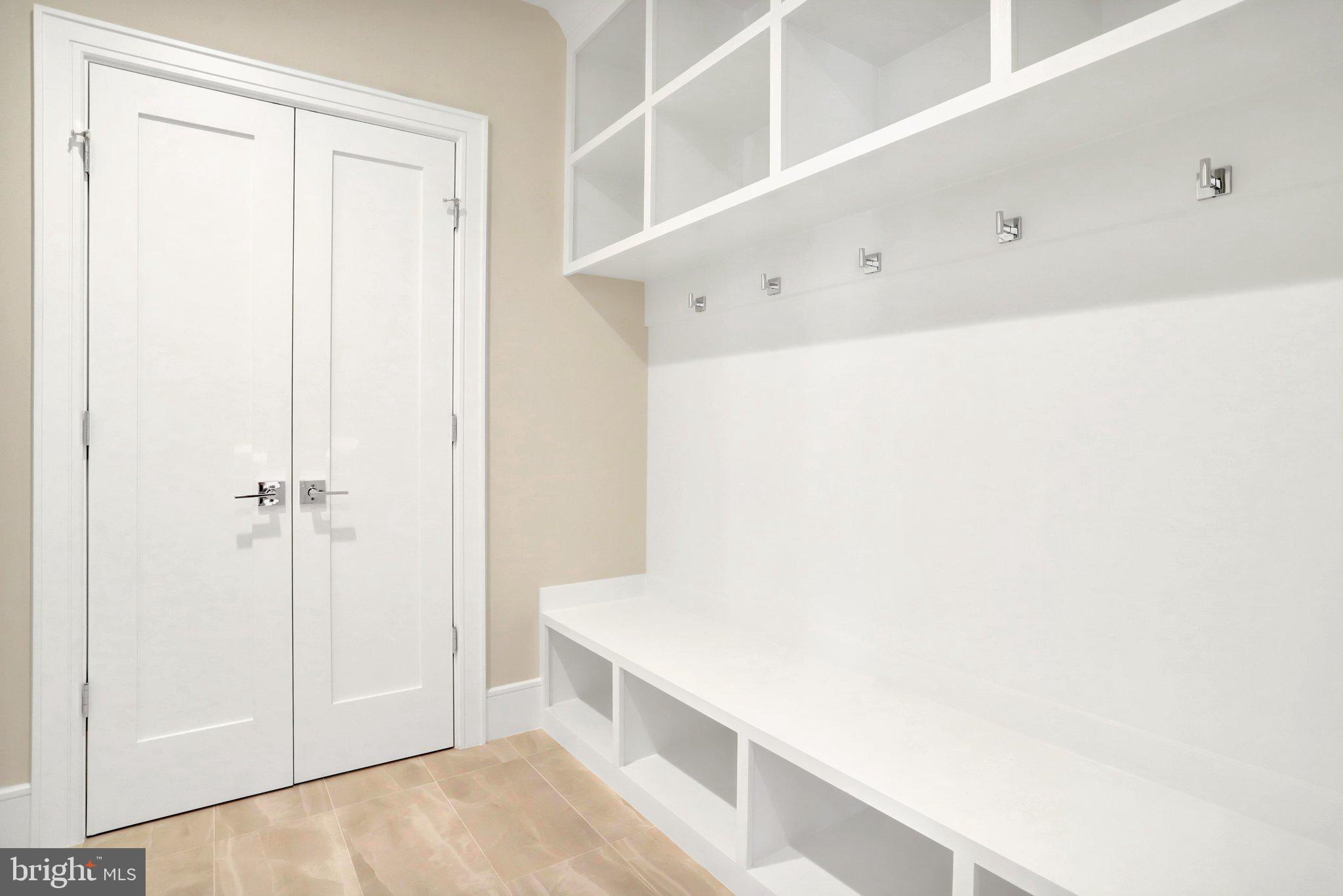 GLENCARLYN - Residential