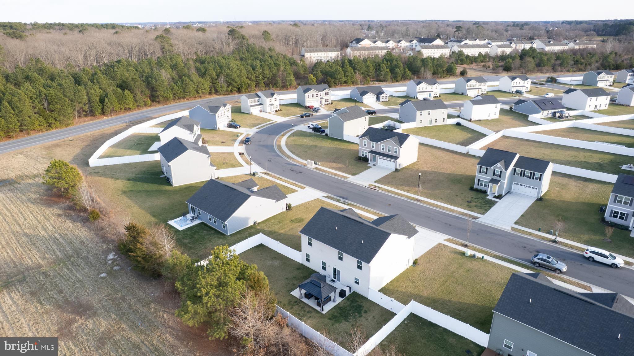 HERON POINT - Residential