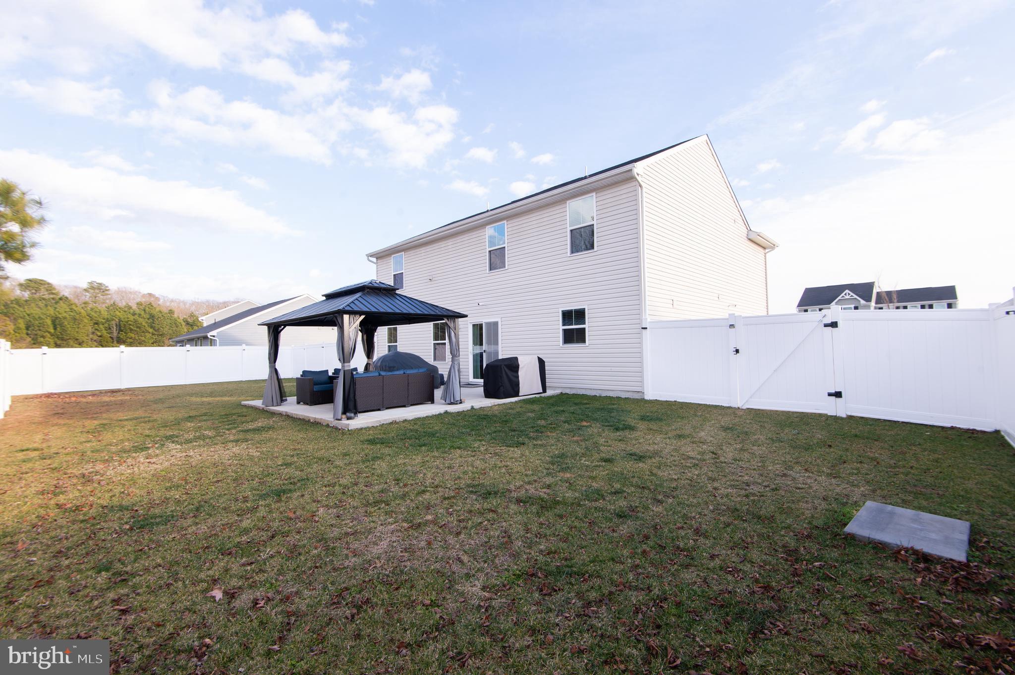 HERON POINT - Residential