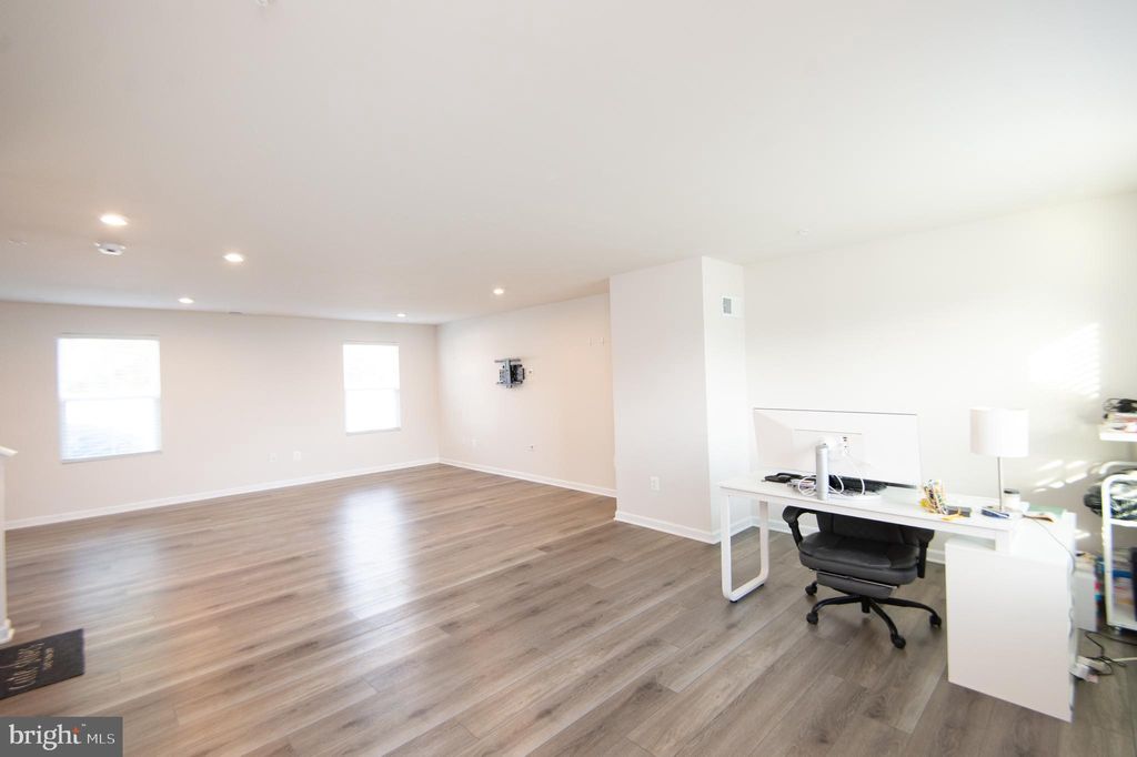 Photo of 120 Mariners Way, CAMBRIDGE, MD 21613 (MLS # MDDO2011218)