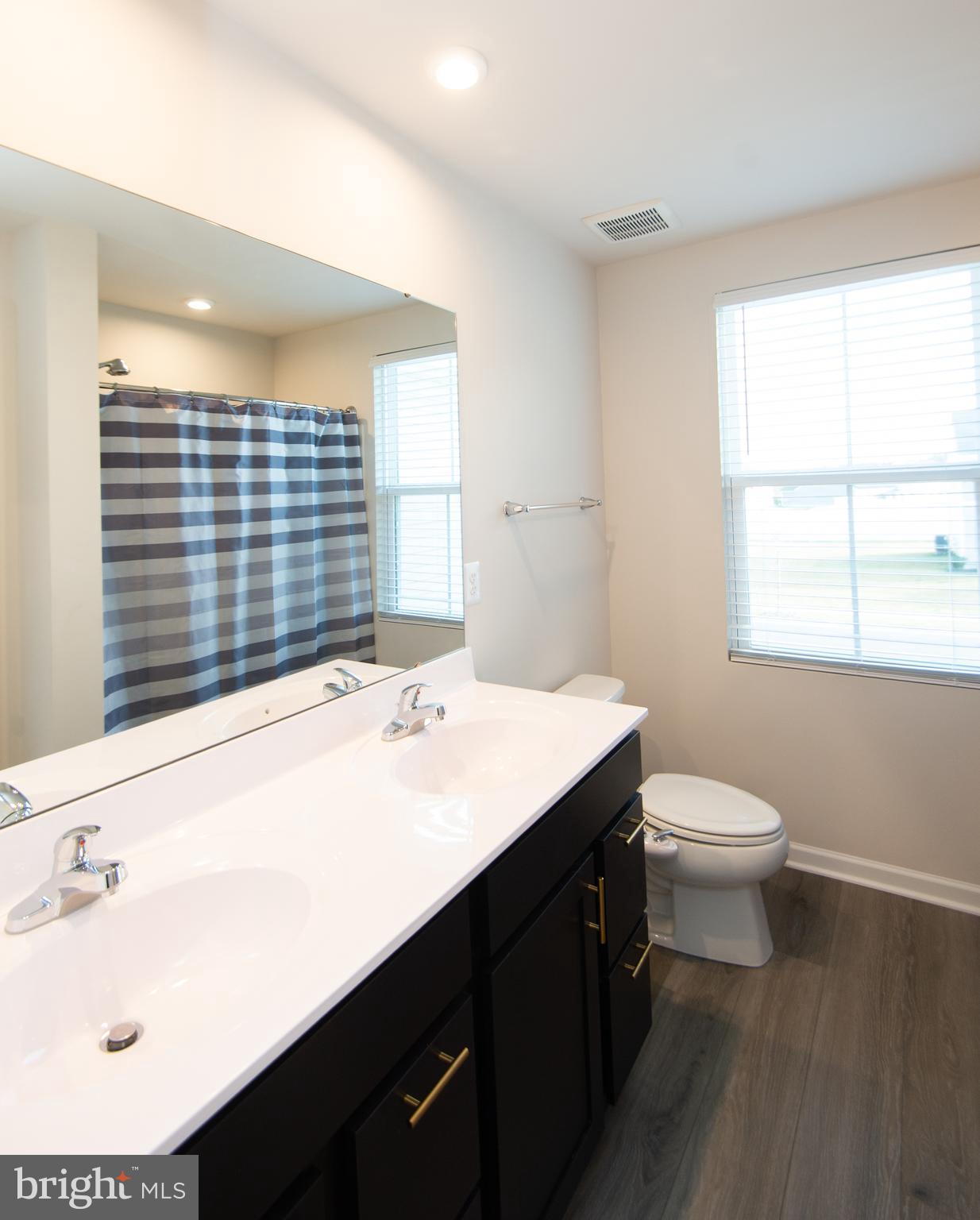 HERON POINT - Residential