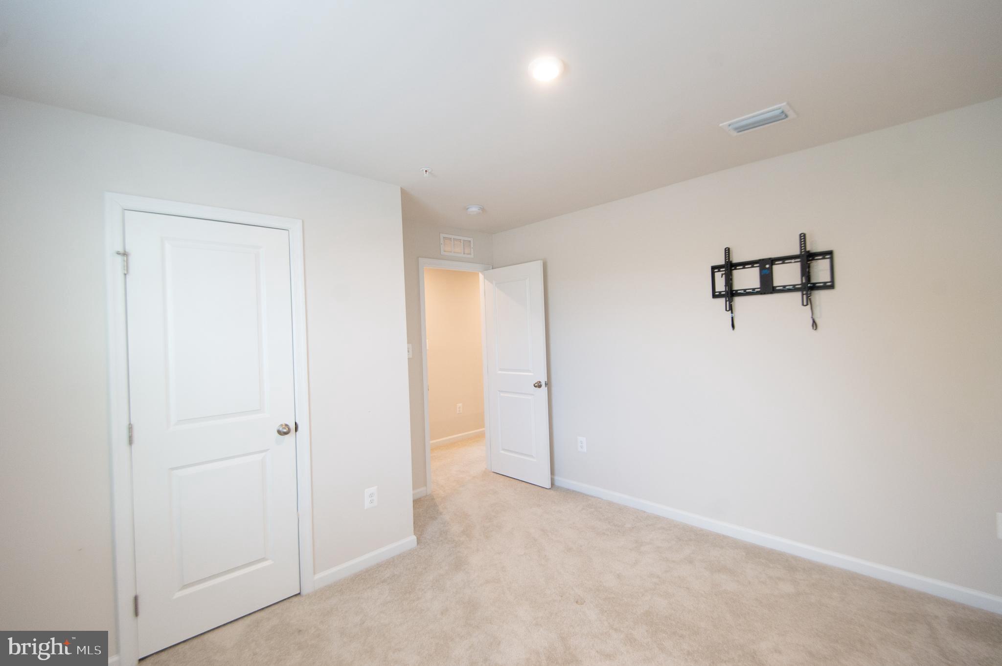 HERON POINT - Residential