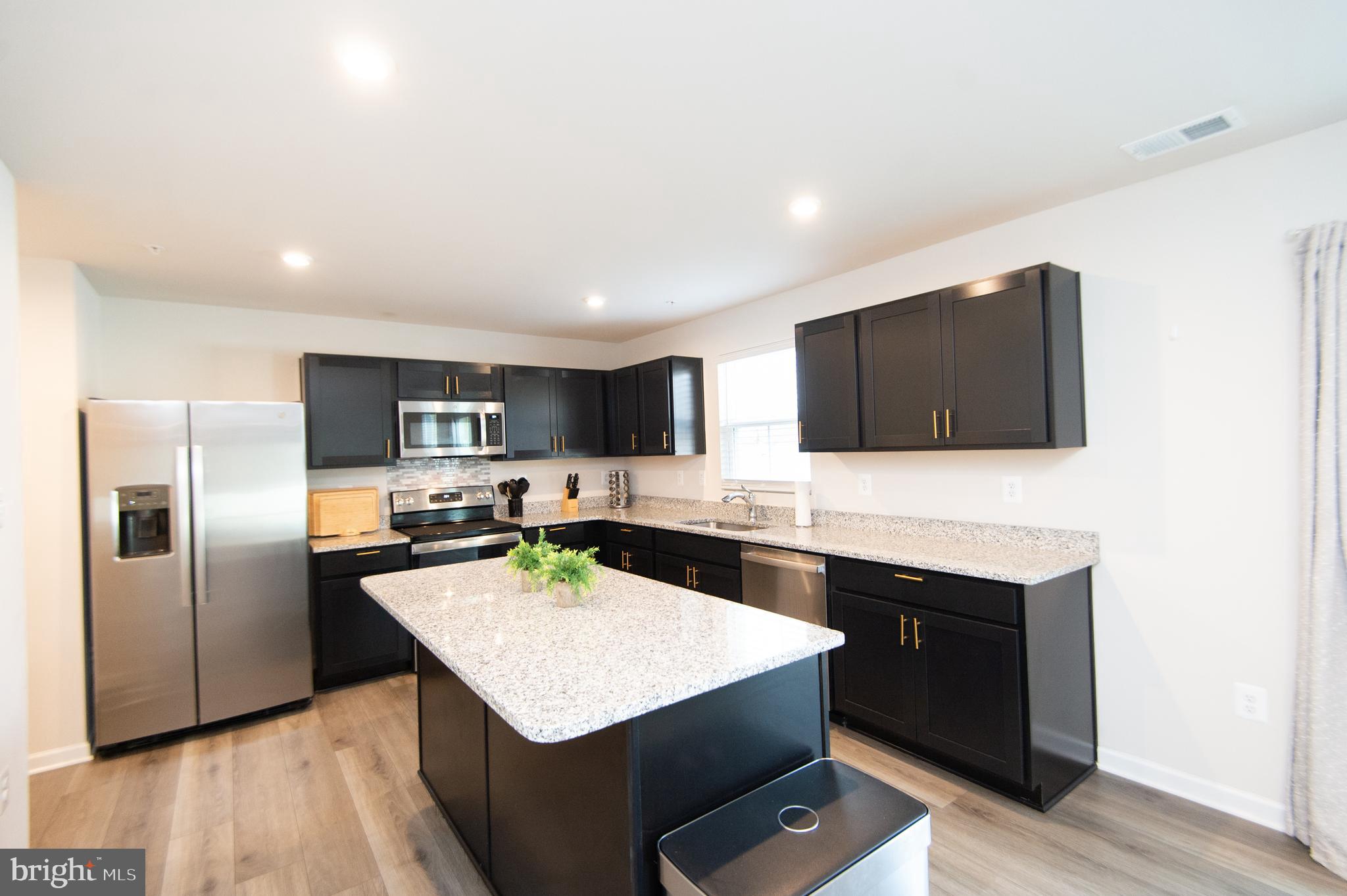 HERON POINT - Residential