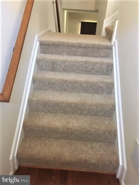 FIELDSTONE FARM - Residential Lease