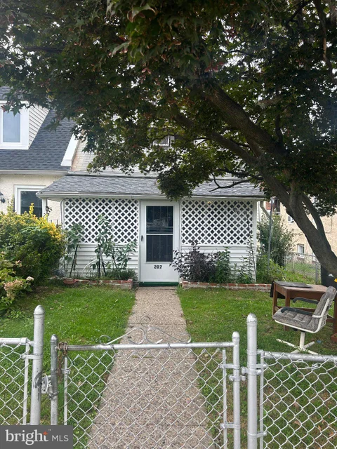 207 Brainard Boulevard, Sharon Hill, PA 19079 - MLS#: PADE2124324