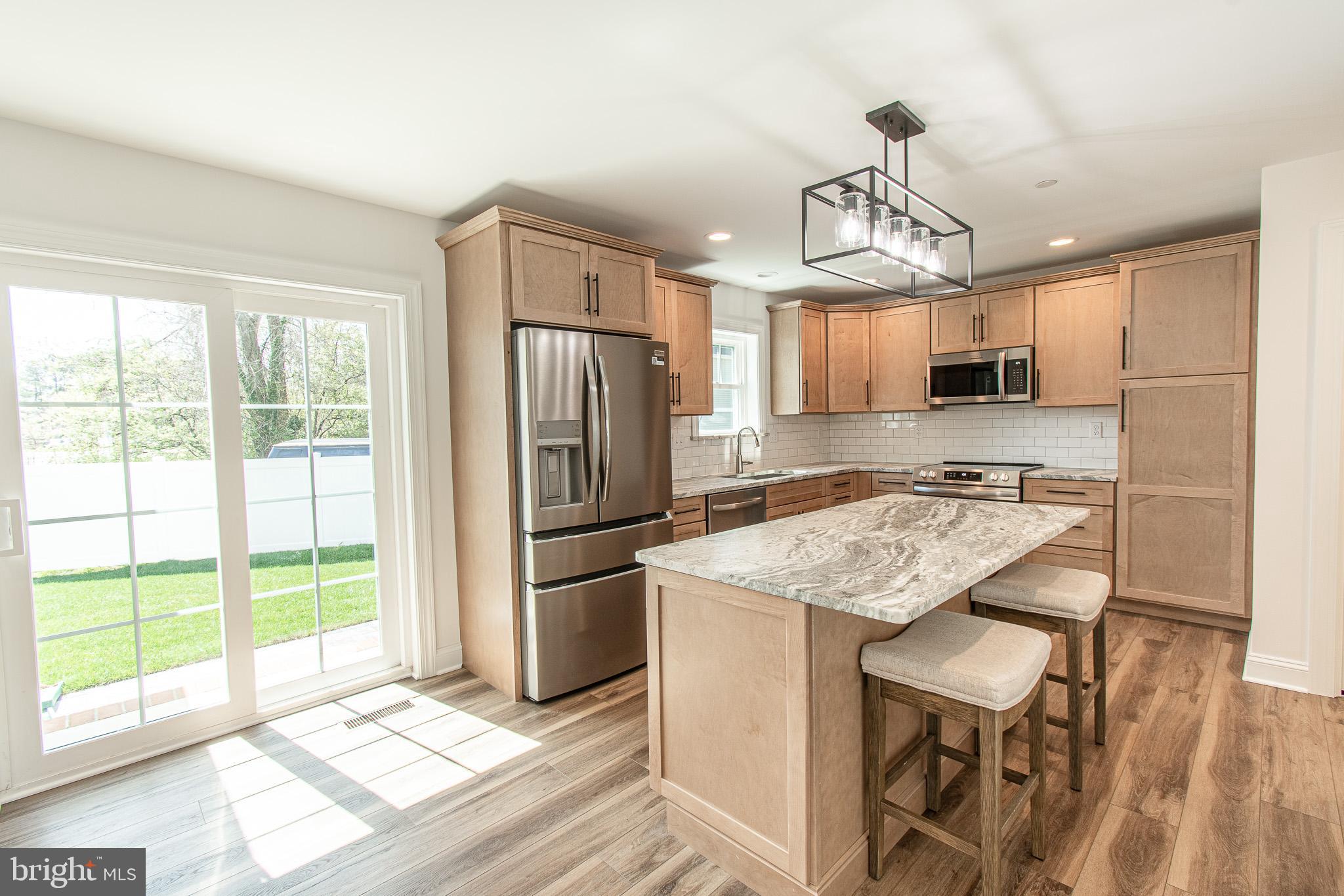 TOWN OF EASTON - Residential