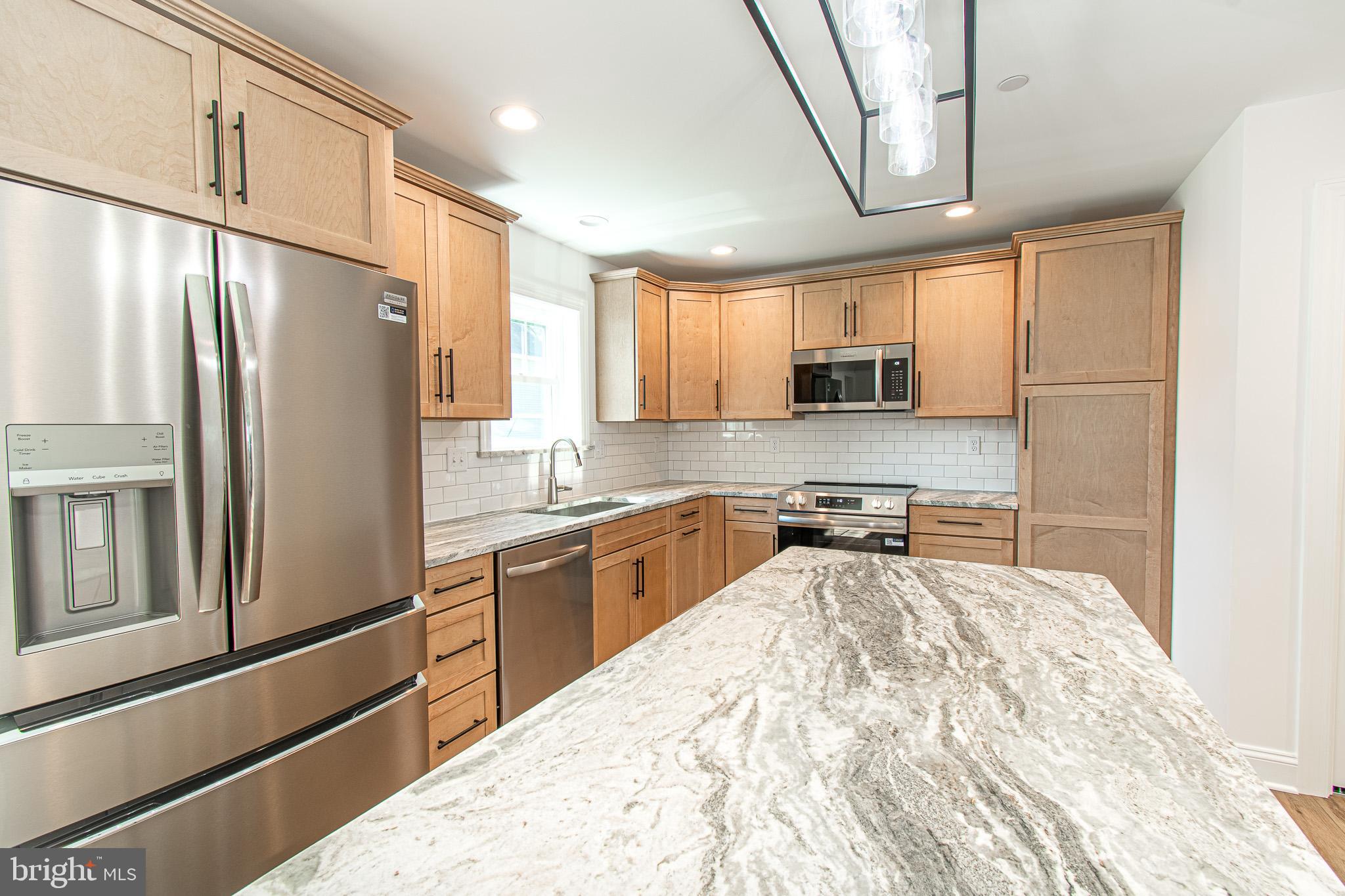 TOWN OF EASTON - Residential