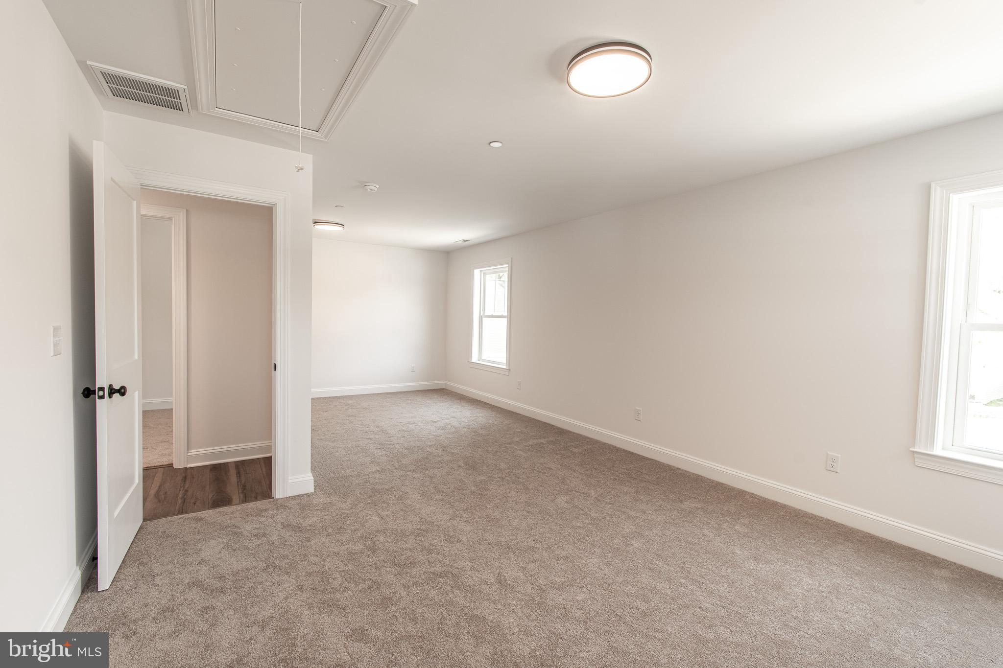 TOWN OF EASTON - Residential