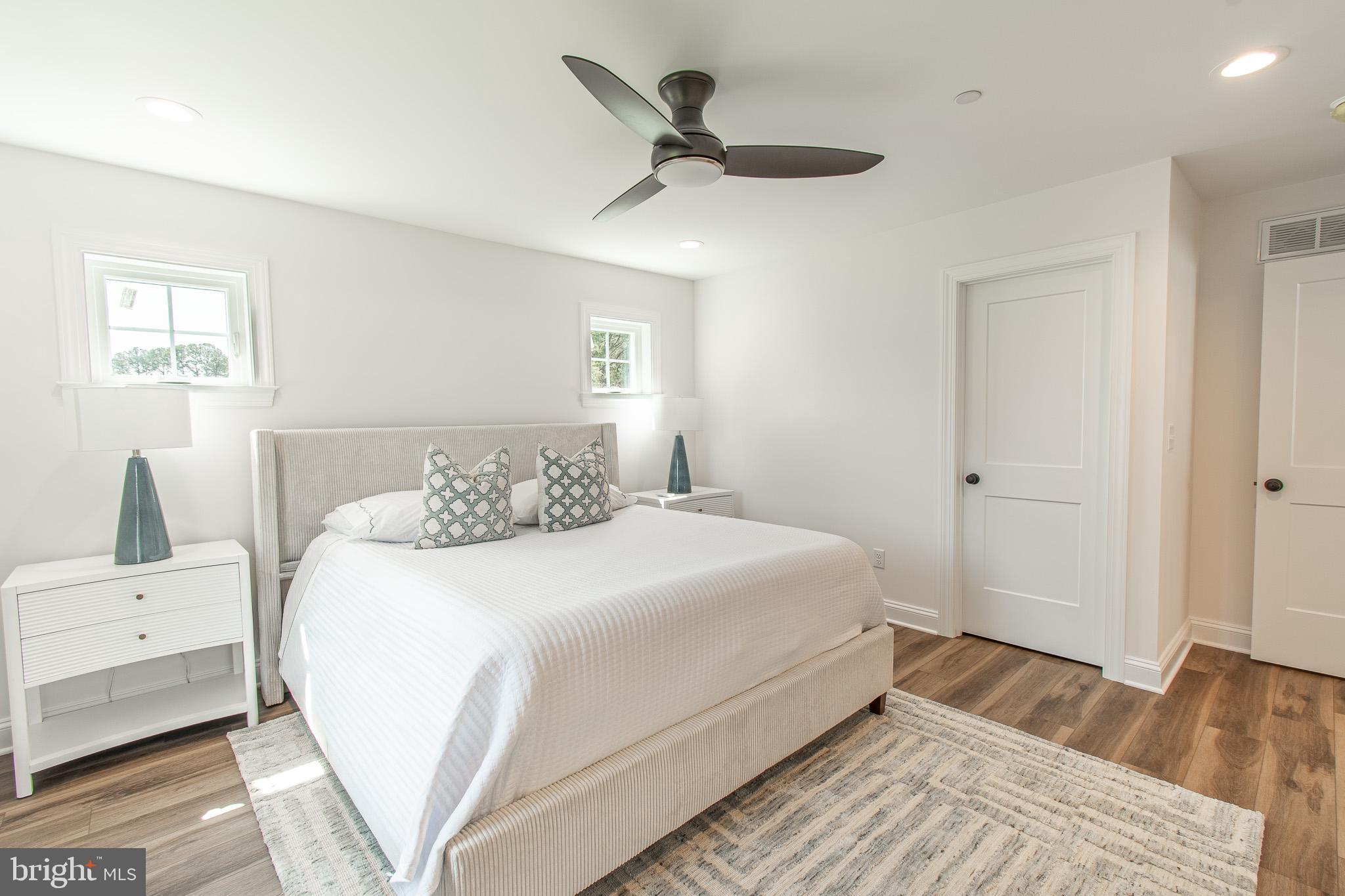 TOWN OF EASTON - Residential