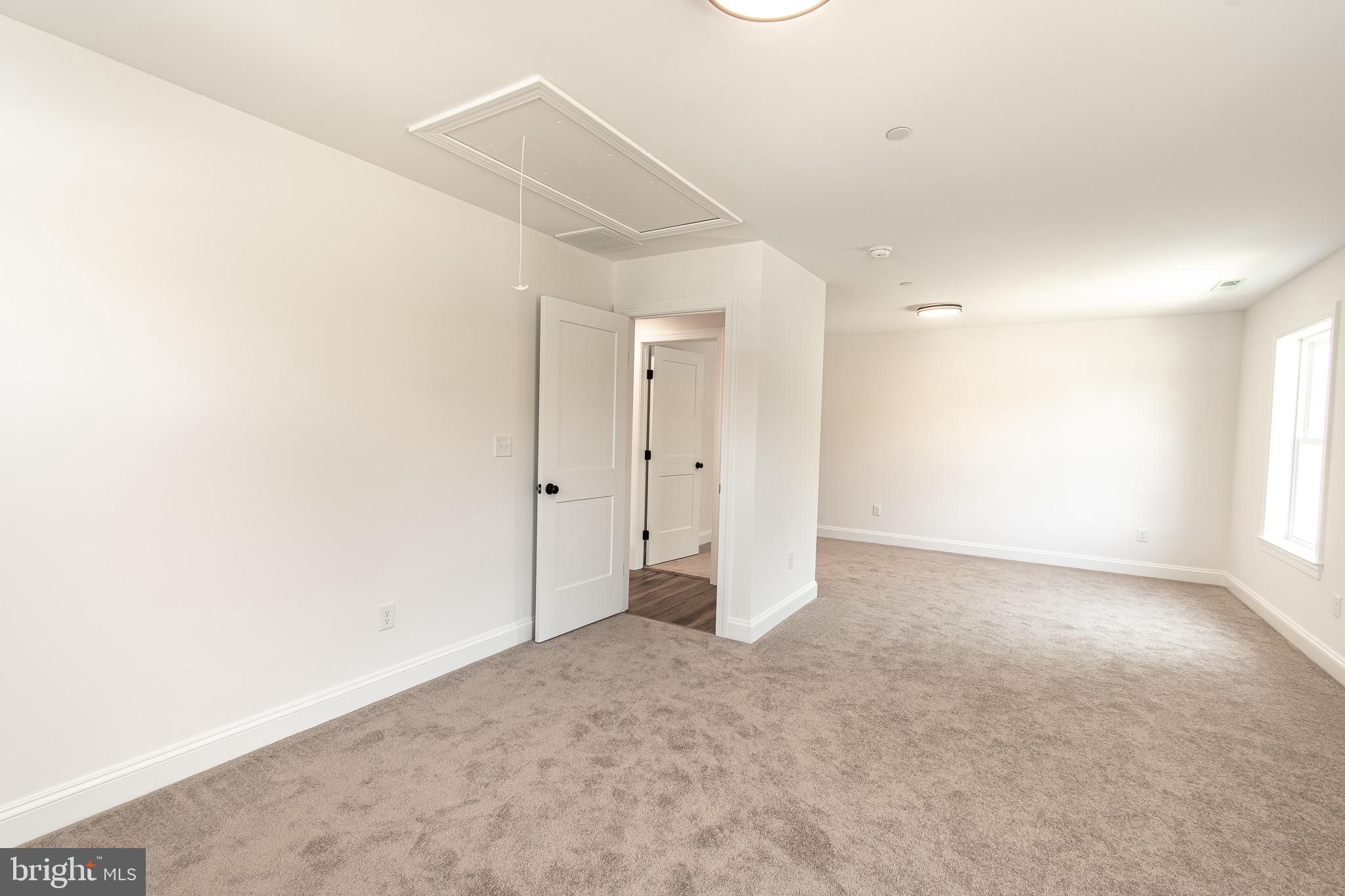 TOWN OF EASTON - Residential