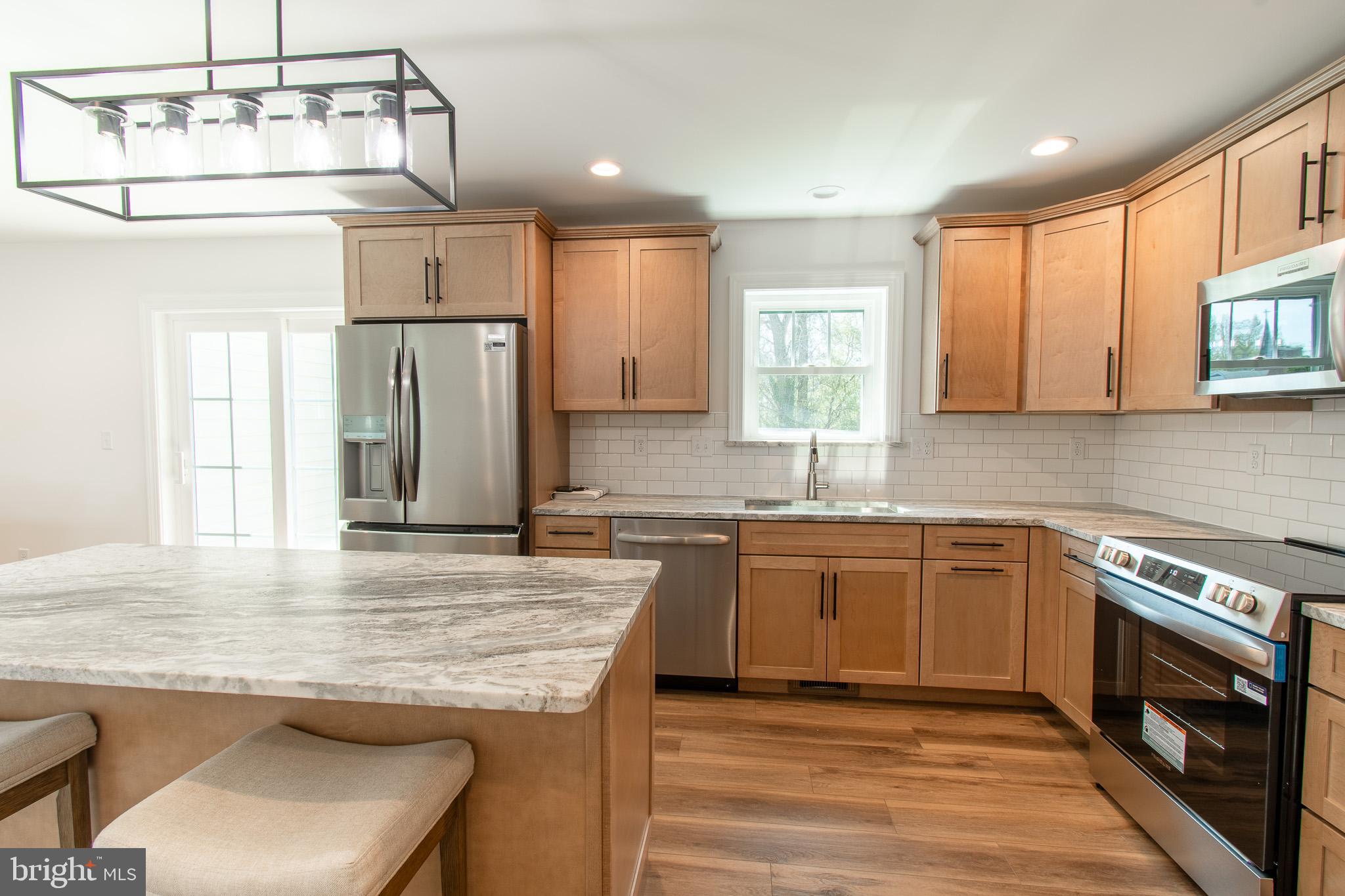 TOWN OF EASTON - Residential