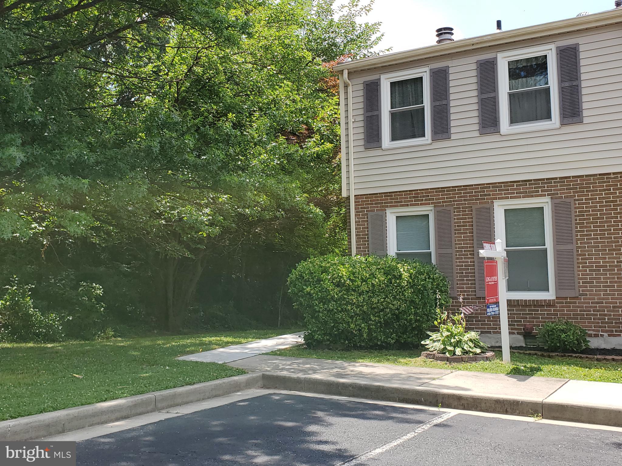 OPEN SAT, 8/13 11 TO 1 !! THIS ONE HAS IT ALL!! CHARMING END OF GROUP TOWNHOME ON A CUL DE SAC WITH NO THROUGH TRAFFIC, THIS BRICK AND SIDING EXTERIOR IS IN AN IDEAL LOCATION BACKING TO OPEN COMMON GROUND AND THE SIDE IS A PARK LIKE SETTING THAT OFFERS YEAR ROUND DELIGHT. THE LARGE DECK ON THE REAR OF THE HOME HAS A RETRACTABLE AWNING THAT BRINGS SHEER PLEASURE WHEN YOU LOOKING FOR THAT SPECIAL PLACE TO DRINK YOUR MORNING CUP OF COFFEE. OVERLOOKING THE FULLY FENCED REAR YARD. THIS 3 BEDROOM 1 1/2 BATH HOUSES A LIVING ROOM, DINING ROOM AND KITCHEN ON THE MAIN LEVEL. THE KITCHEN HAS UPDATED WHITE 42" CABINETRY FOR THAT ADDED SPACE, REFRIGERATOR (2017), GAS STOVE, BUILT IN MICROWAVE, RANGE HOOD, AND DISHWASHER AND DISPOSAL MAKE THIS KITCHEN COMPLETE. HOME HAS BEEN FRESHLY PAINTED AND HAS NEW CARPET THROUGHOUT, THIS WELL MAINTAINED HOME HAS AN ORIGINAL HOMEOWNER WHO RECENTLY HAD THE WOOD BURNING FIREPLACE EVALUATED WITH NEW FIREBRICK SO THAT THE NEW HOMEOWNER WOULD TRULY ENJOY IT DURING THOSE CHILLY WINTER NIGHTS, ALONG WITH FULLY FINISHED LOWER LEVEL WITH HALF BATH AND WALKOUT. PERRY HALL SCHOOLS, AND A WONDERFUL COMMUNITY WHICH OFFERS AN OUTDOOR POOL AND EASY ACCESS TO EVERYTHING IN PERRY HALL AND WHITE MARSH. "YOU ARE GOING TO LOVE IT!!" no showings until monday july 8th