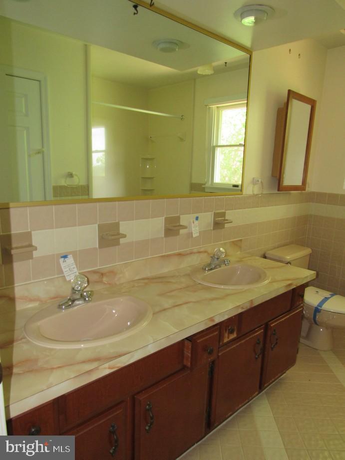 GLEN ELYN - Residential