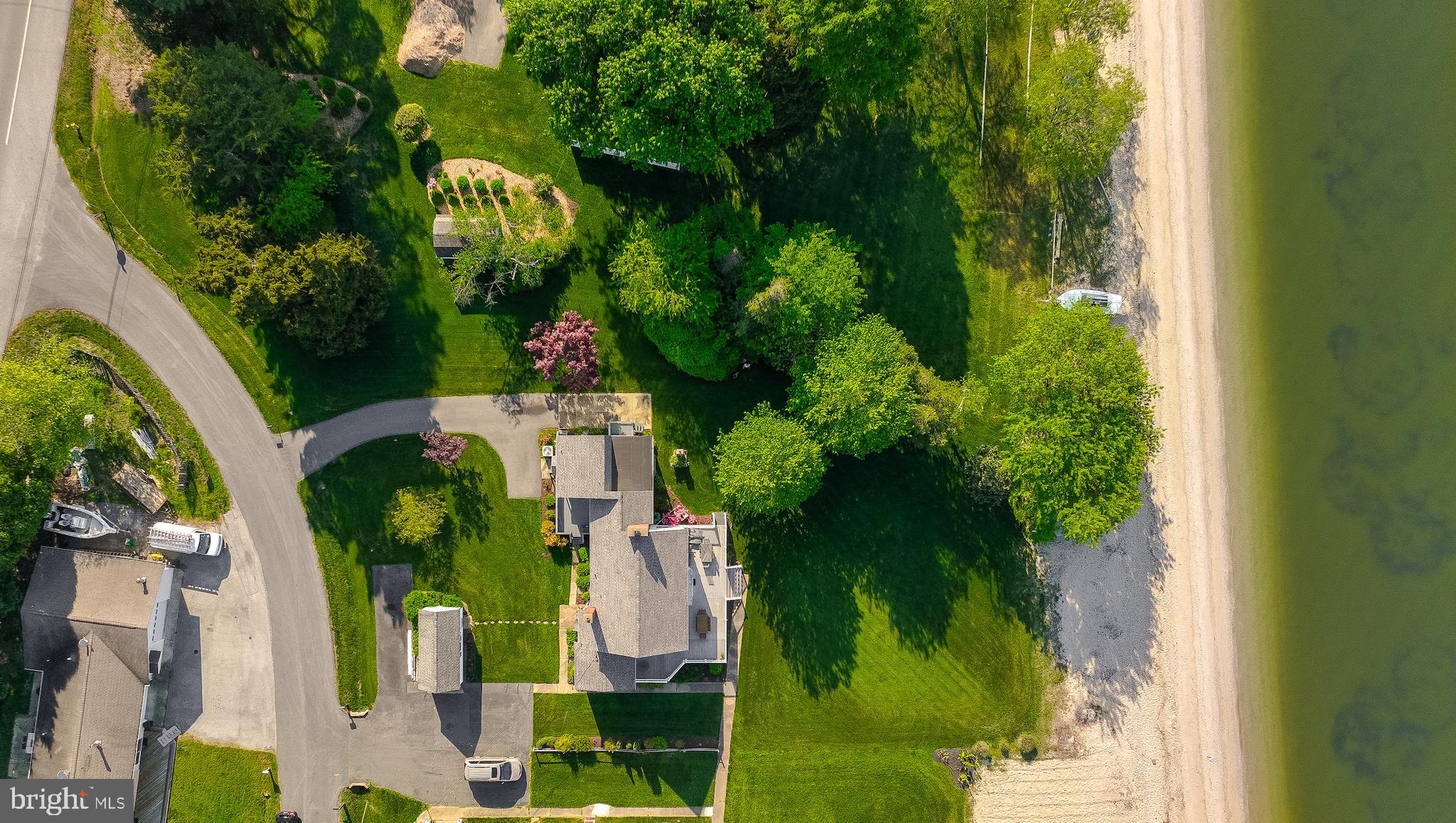 PINEY POINT HOMES - Residential