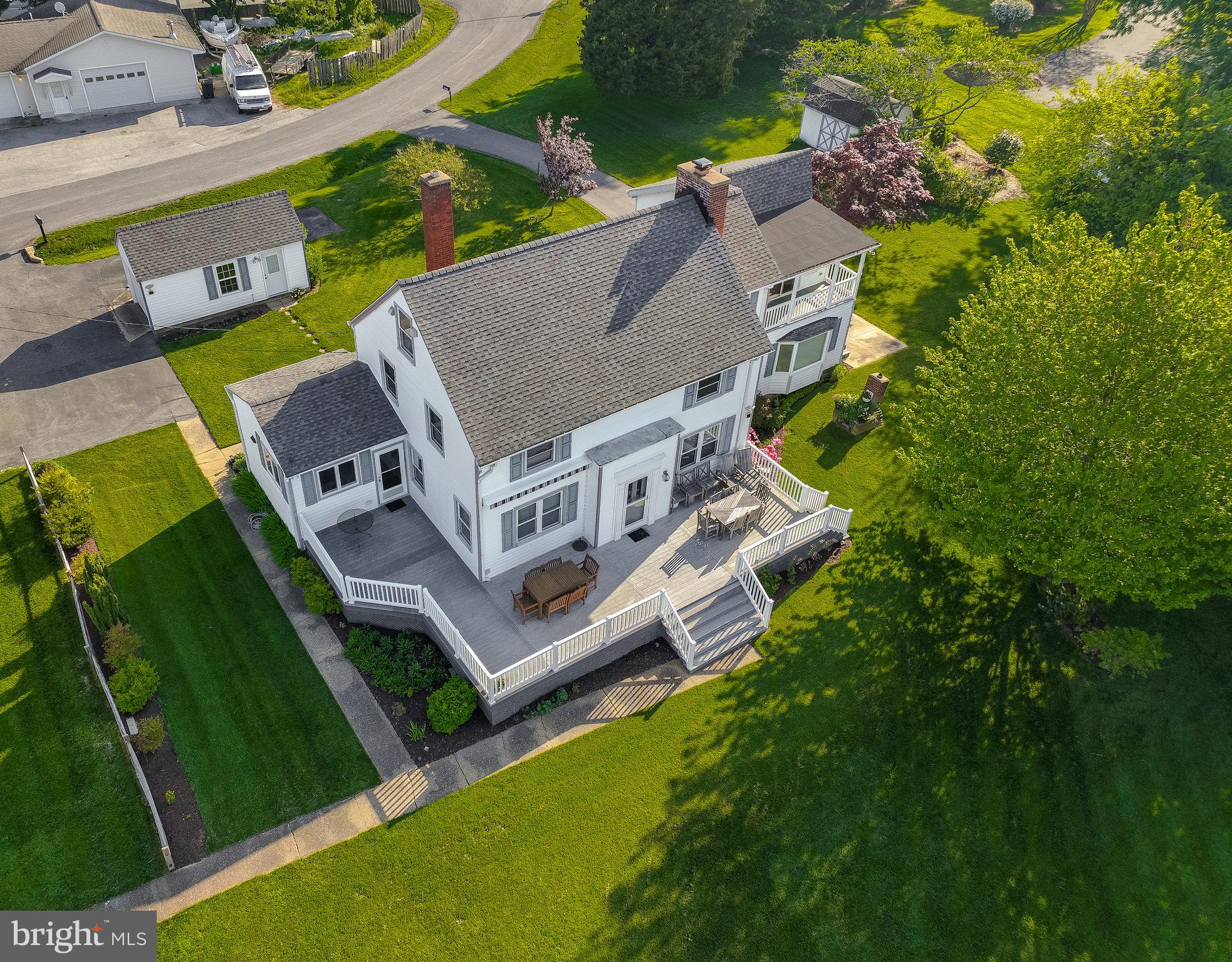 PINEY POINT HOMES - Residential