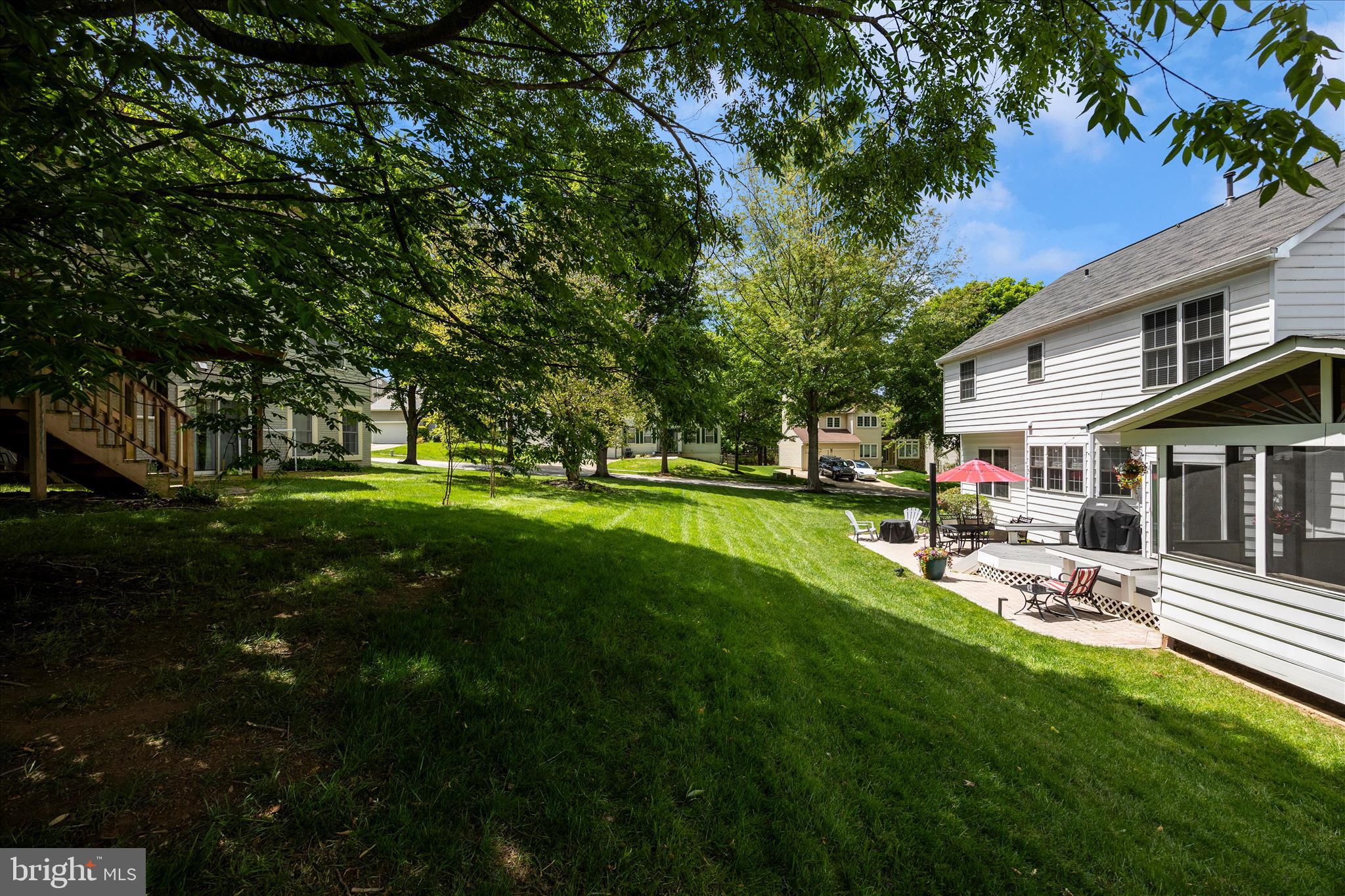 RIVER HILL - Residential