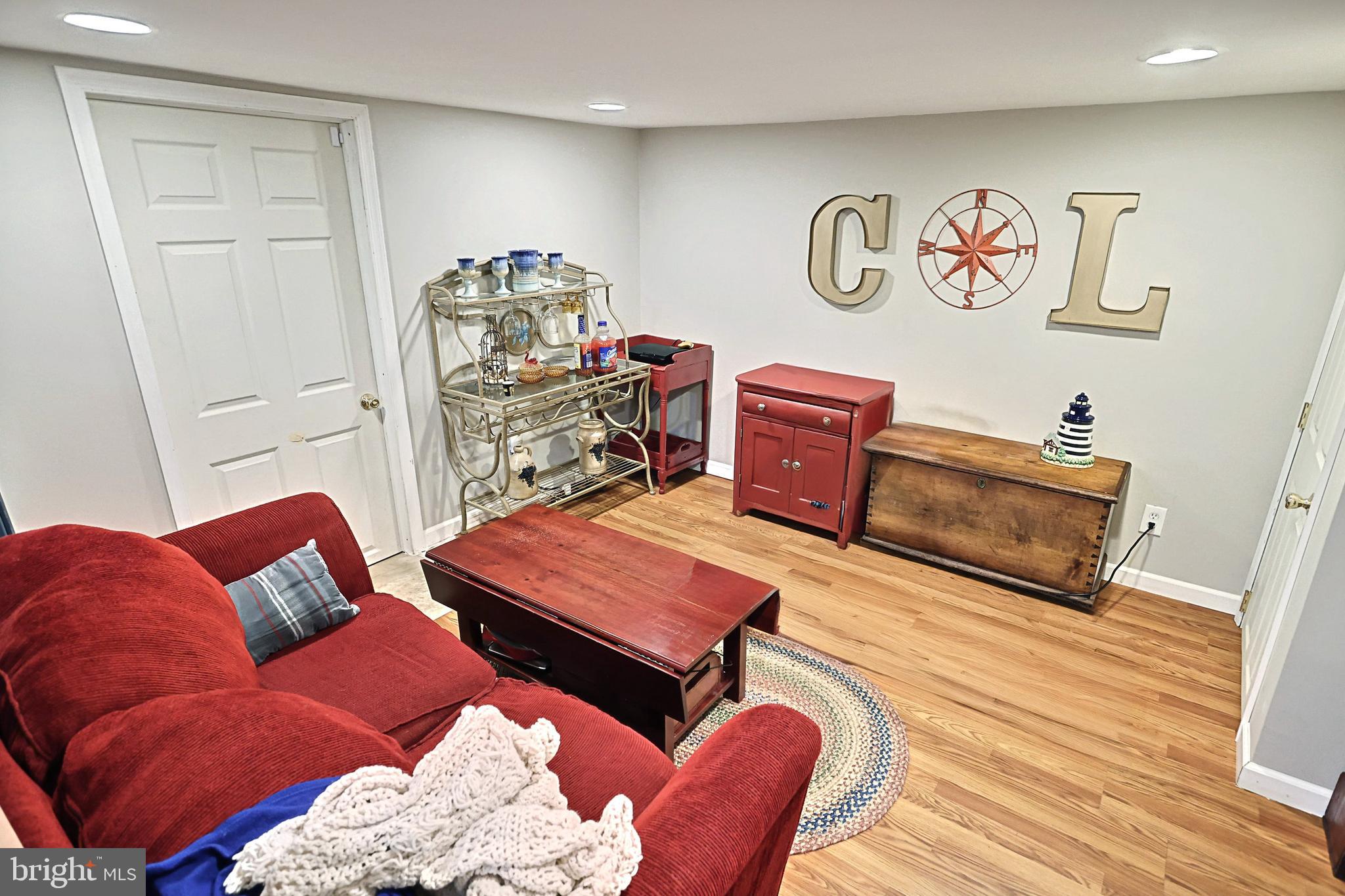 GLEN ROCK BORO - Residential