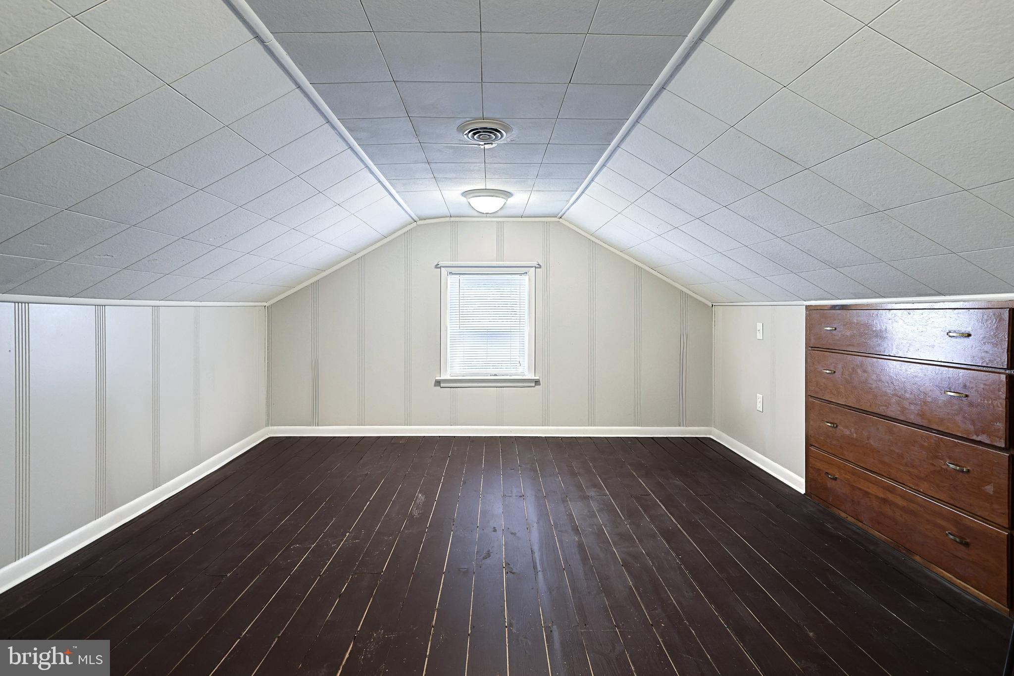 GLEN ROCK BORO - Residential