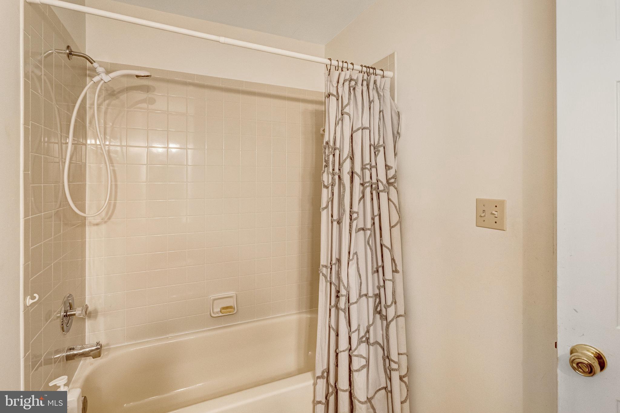 SPOTSWOOD ESTATES - Residential