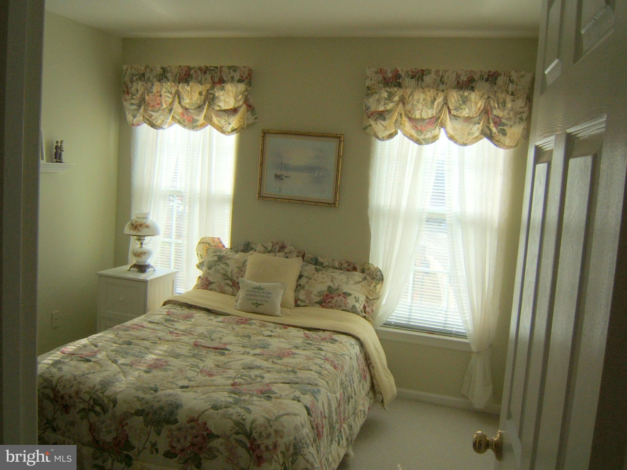 SHERBROOKE CONDO - Residential