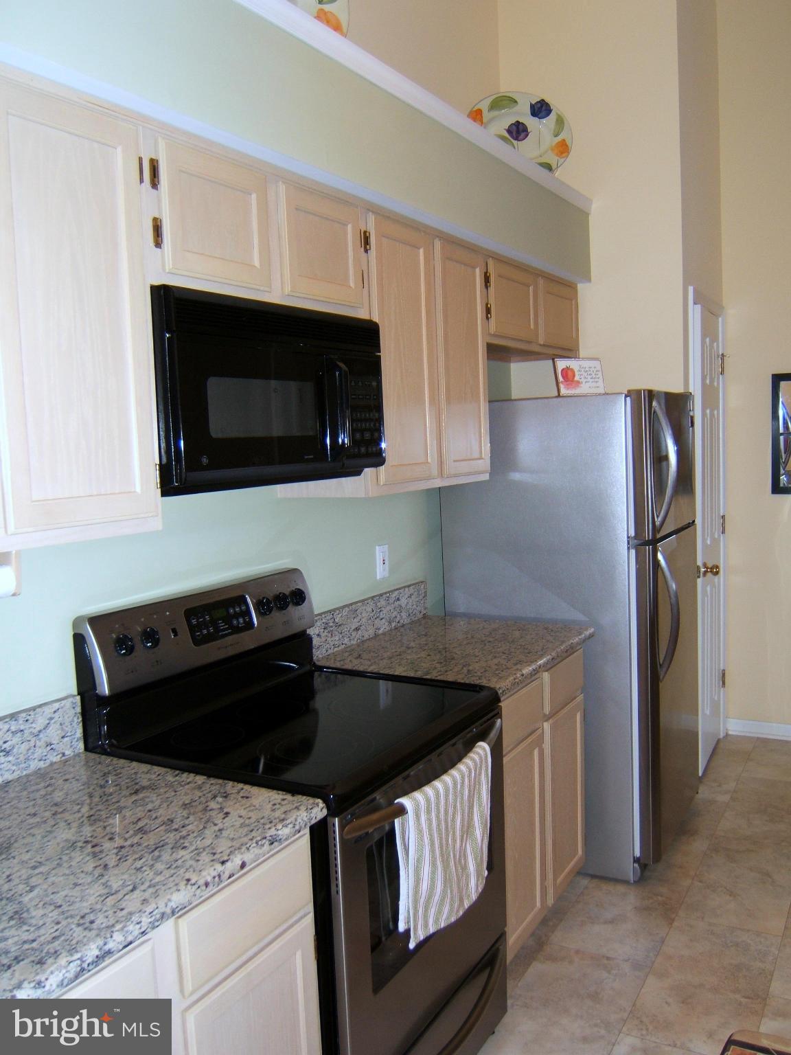 SHERBROOKE CONDO - Residential