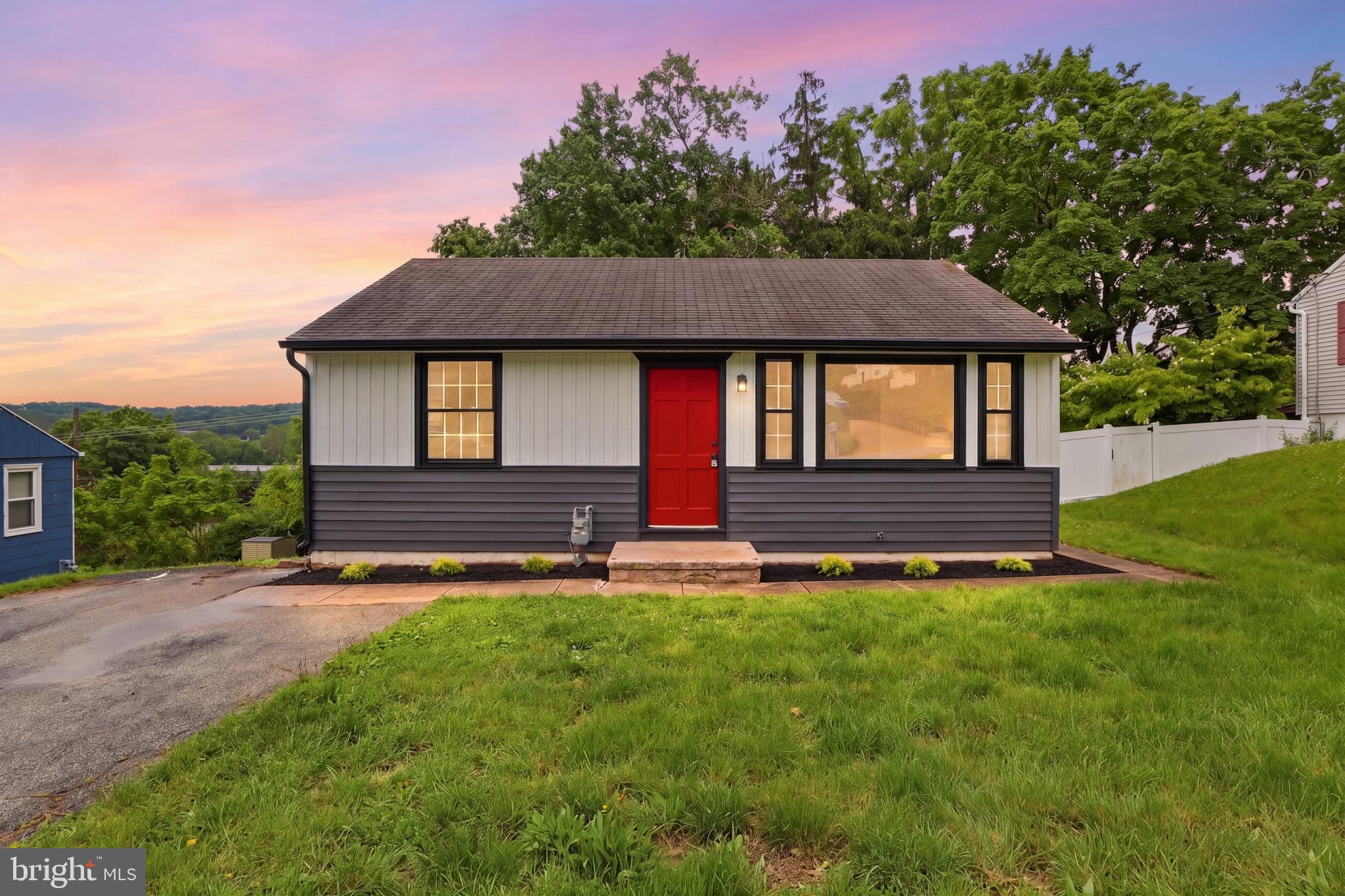 HIGH ACRES - Residential