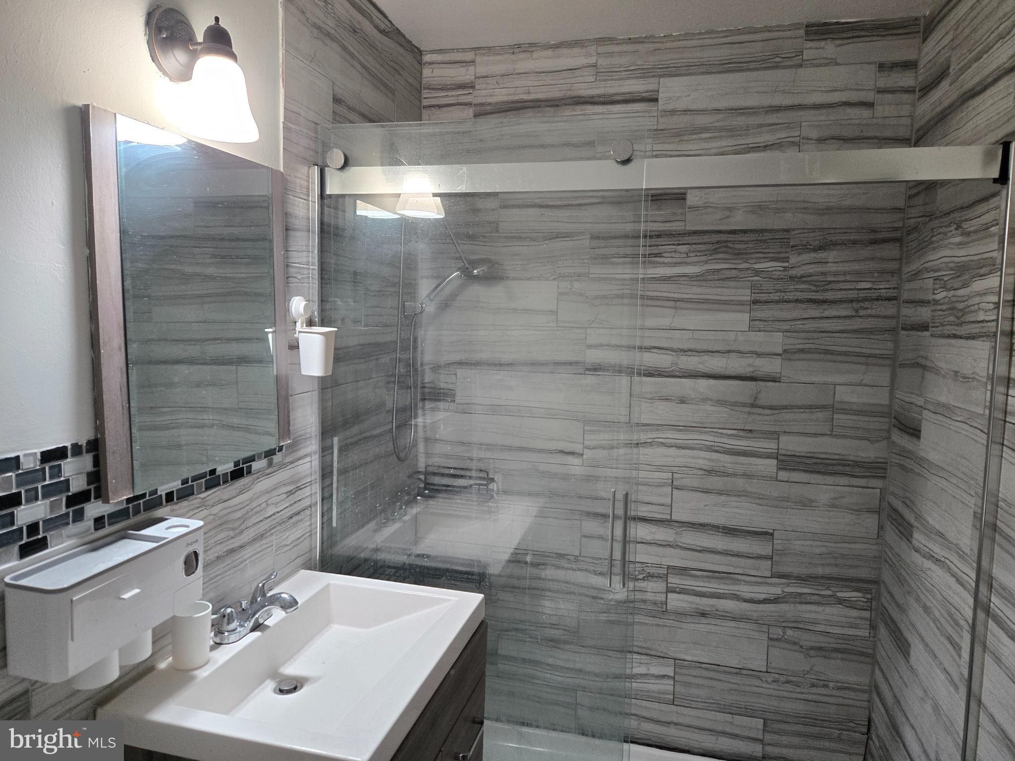 JUNIATA - Residential